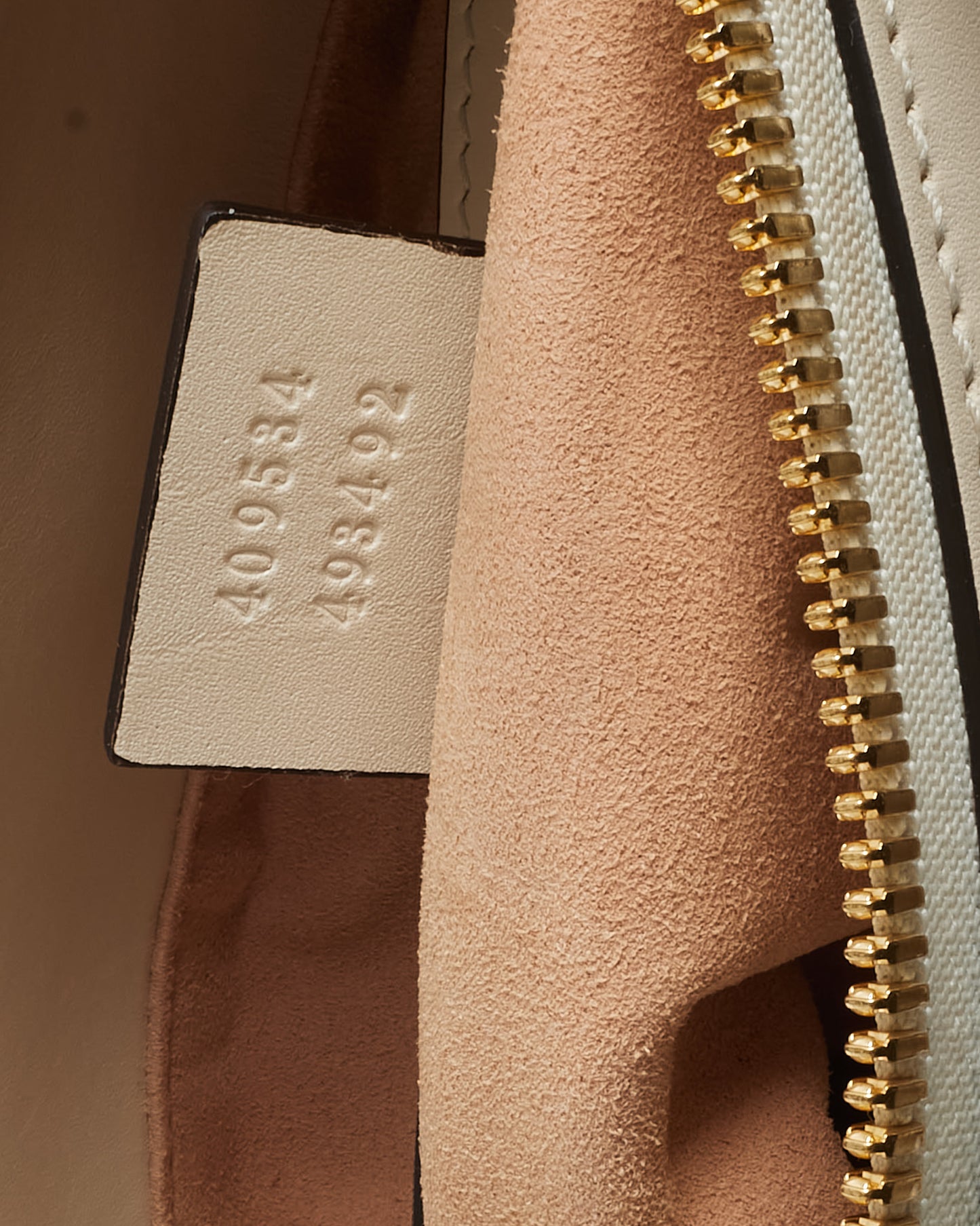 Gucci White GG Guccissima Embossed Leather 2Way Convertible Tote Bag