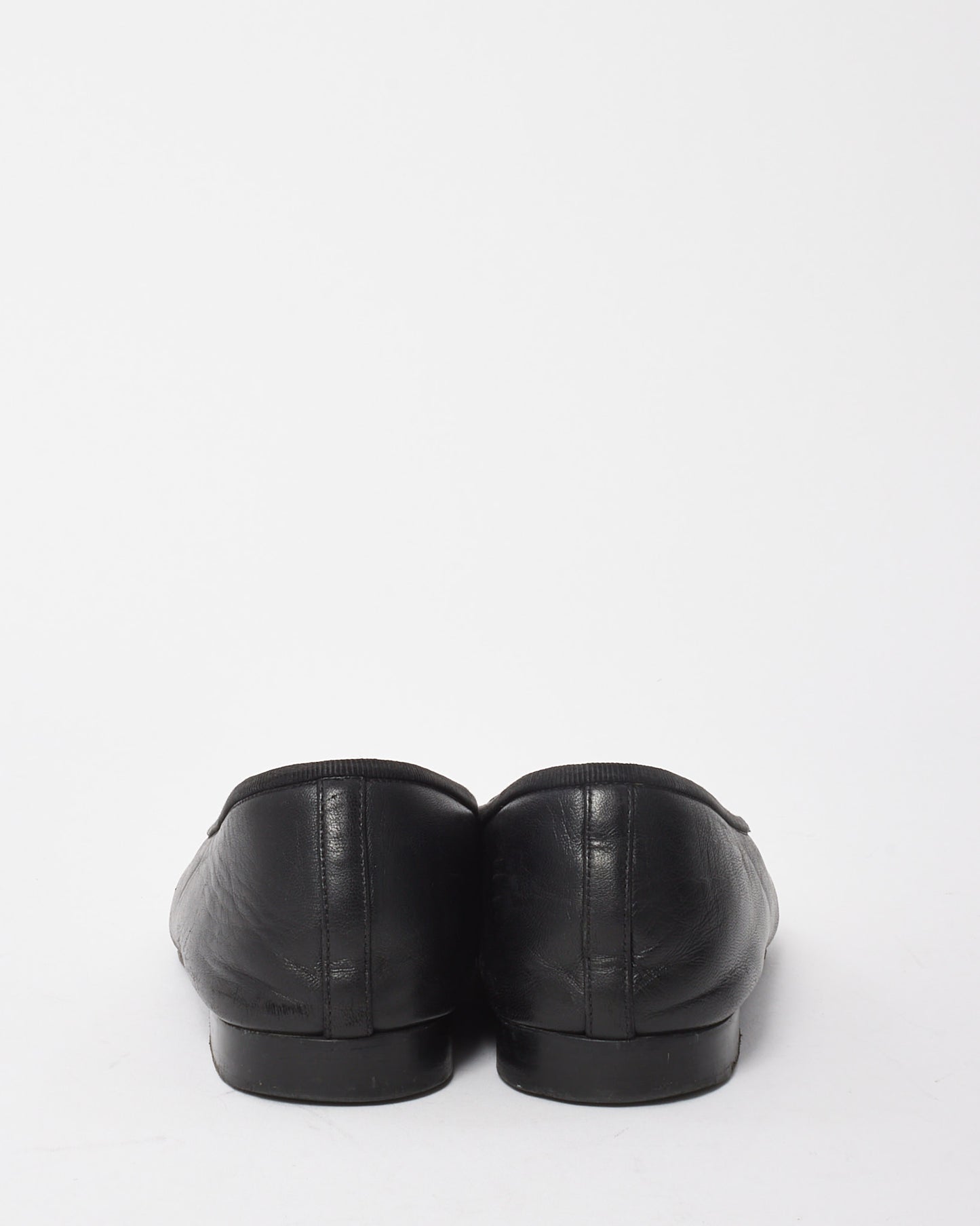 Chanel Black Lambskin Leather & Patent Calfskin CC Logo Ballet Flats - 37