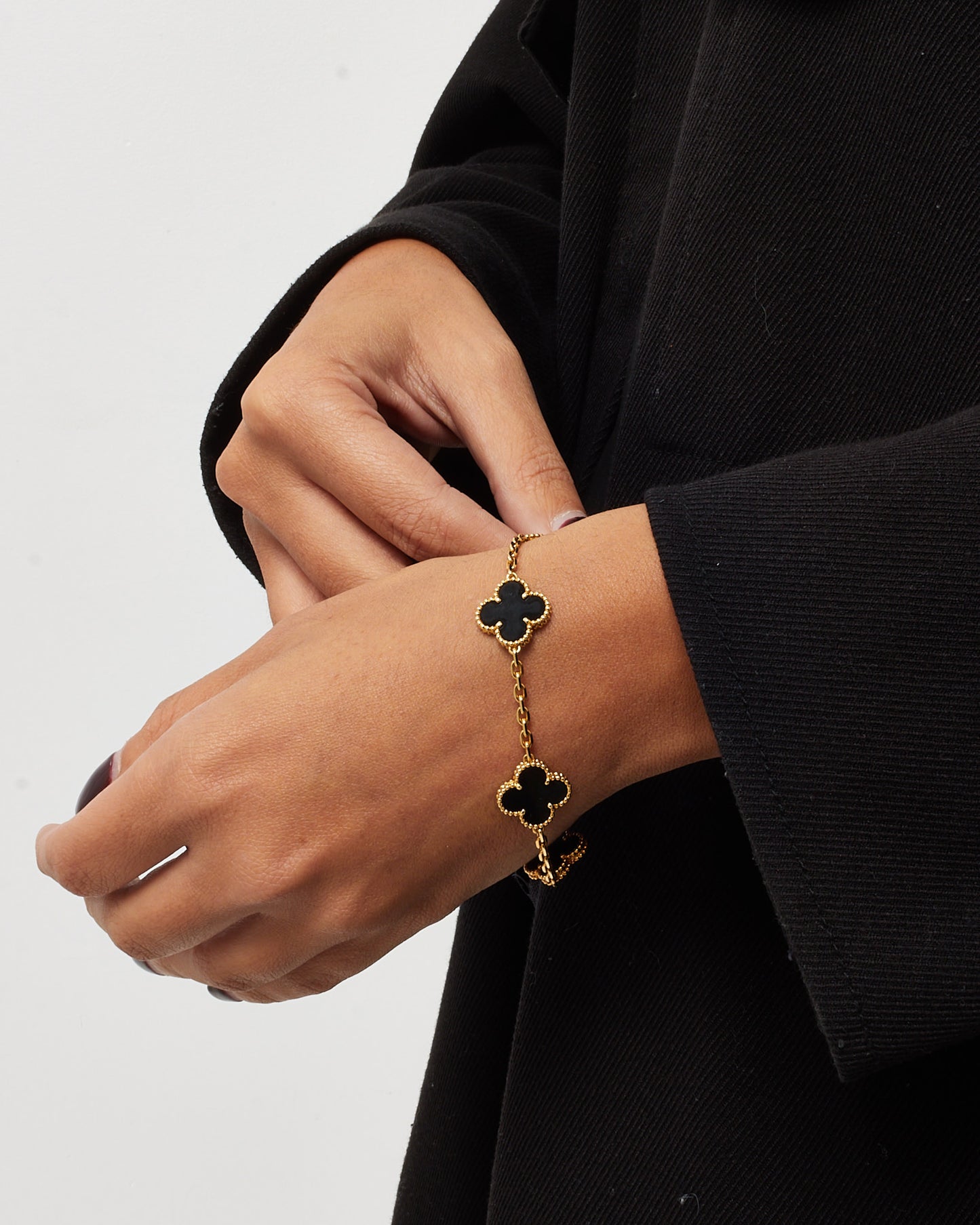 Van Cleef & Arpels 18K Yellow Gold and Black Onyx Vintage Alhambra 5 Motif Bracelet