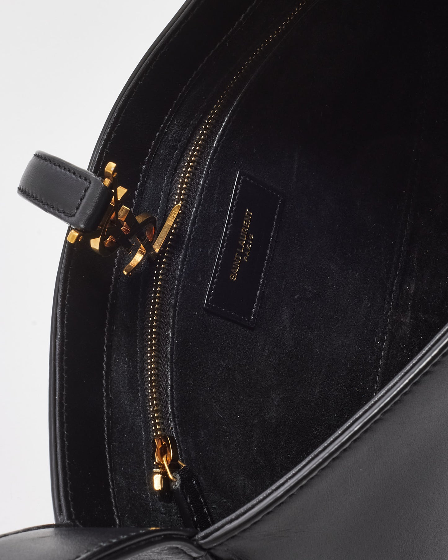 Saint Laurent Black Smooth Calfskin Leather Le 5 a 7 Shoulder Bag