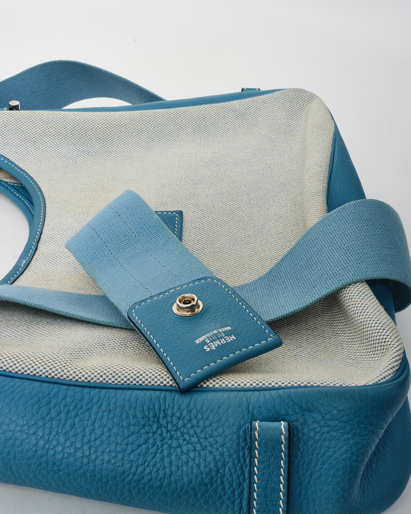 Hermès Vintage Blue Leather & Beige Canvas Tsako bag