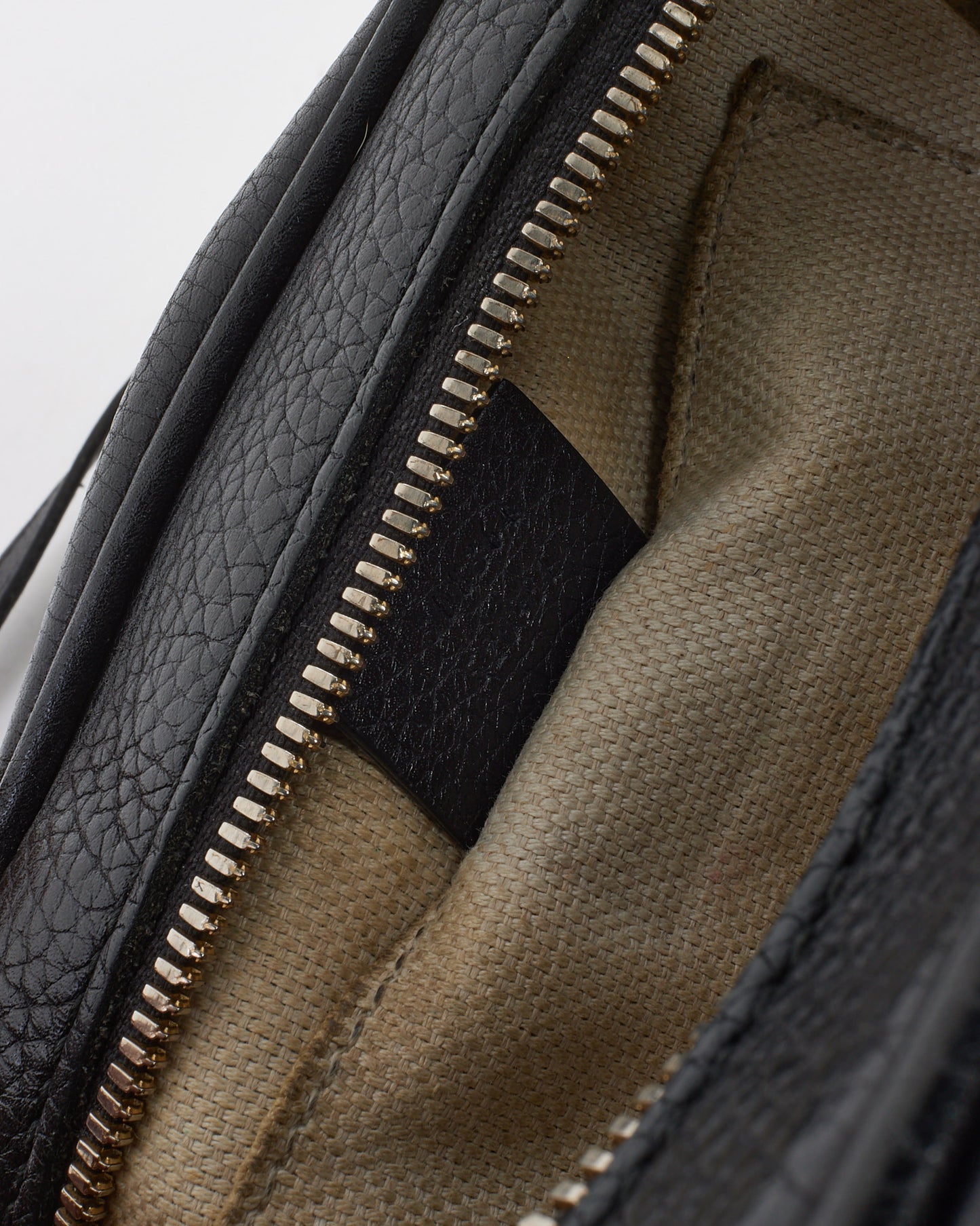 Gucci Black Pebbled Calfskin Leather GG Soho Disco Crossbody Bag