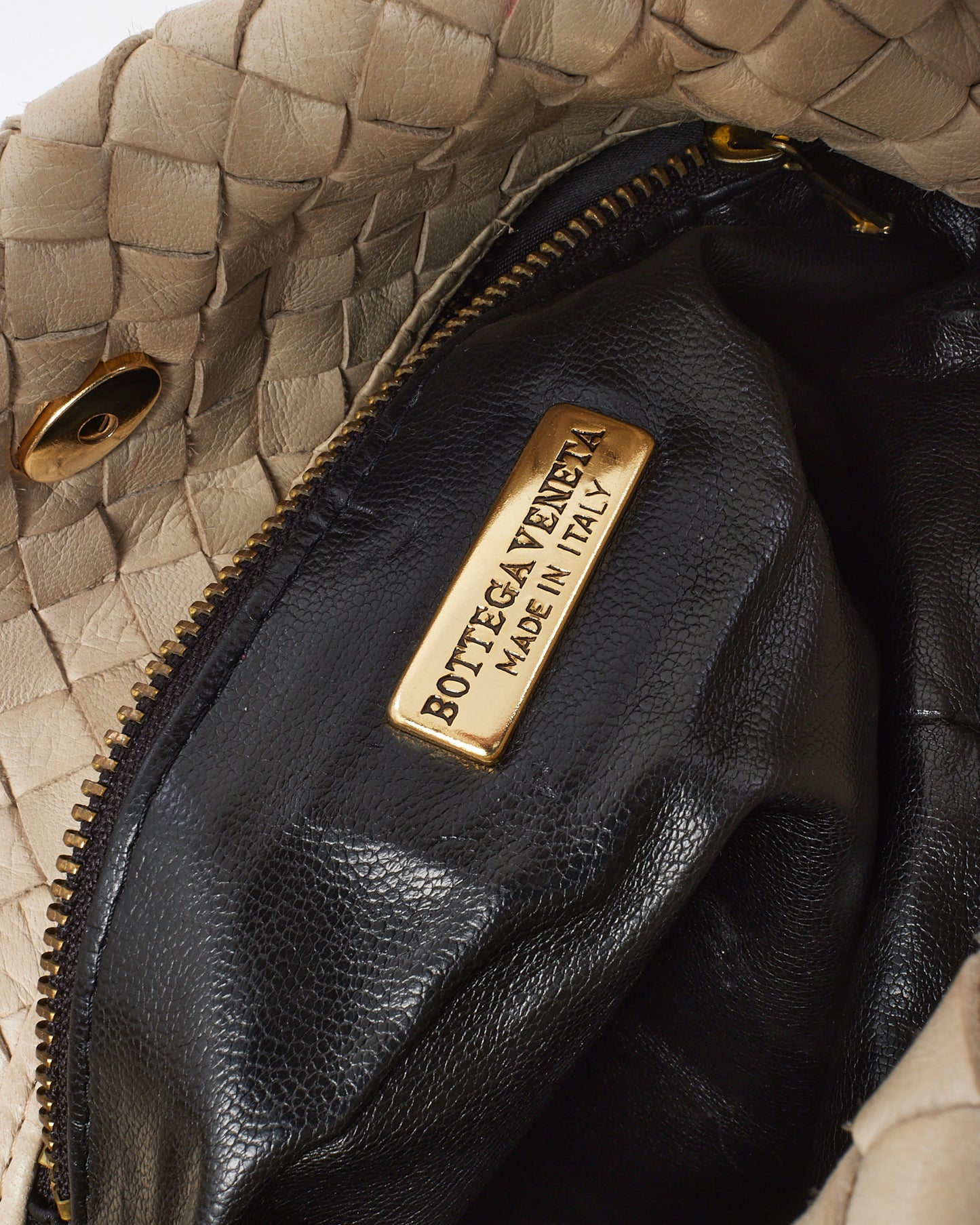 Bottega Veneta Vintage Beige Intrecciato Leather Rounded Snap Crossbody Bag