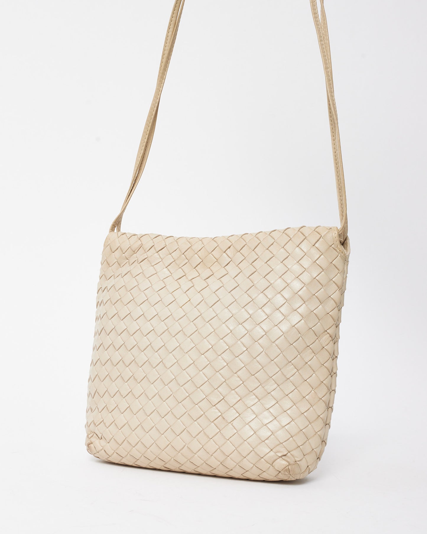 Bottega Veneta Vintage Beige Intrecciato Leather Rounded Snap Crossbody Bag