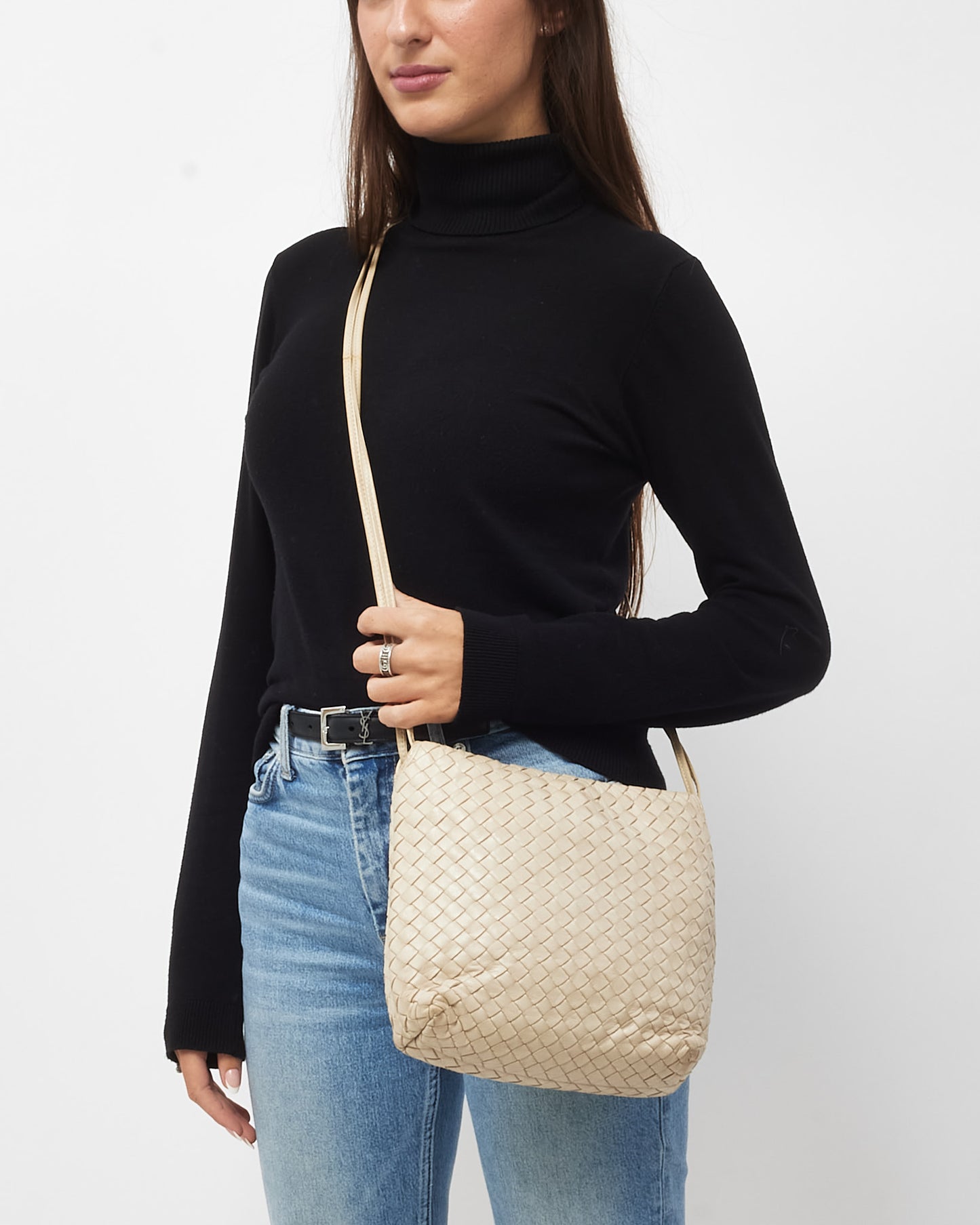 Bottega Veneta Vintage Beige Intrecciato Leather Rounded Snap Crossbody Bag