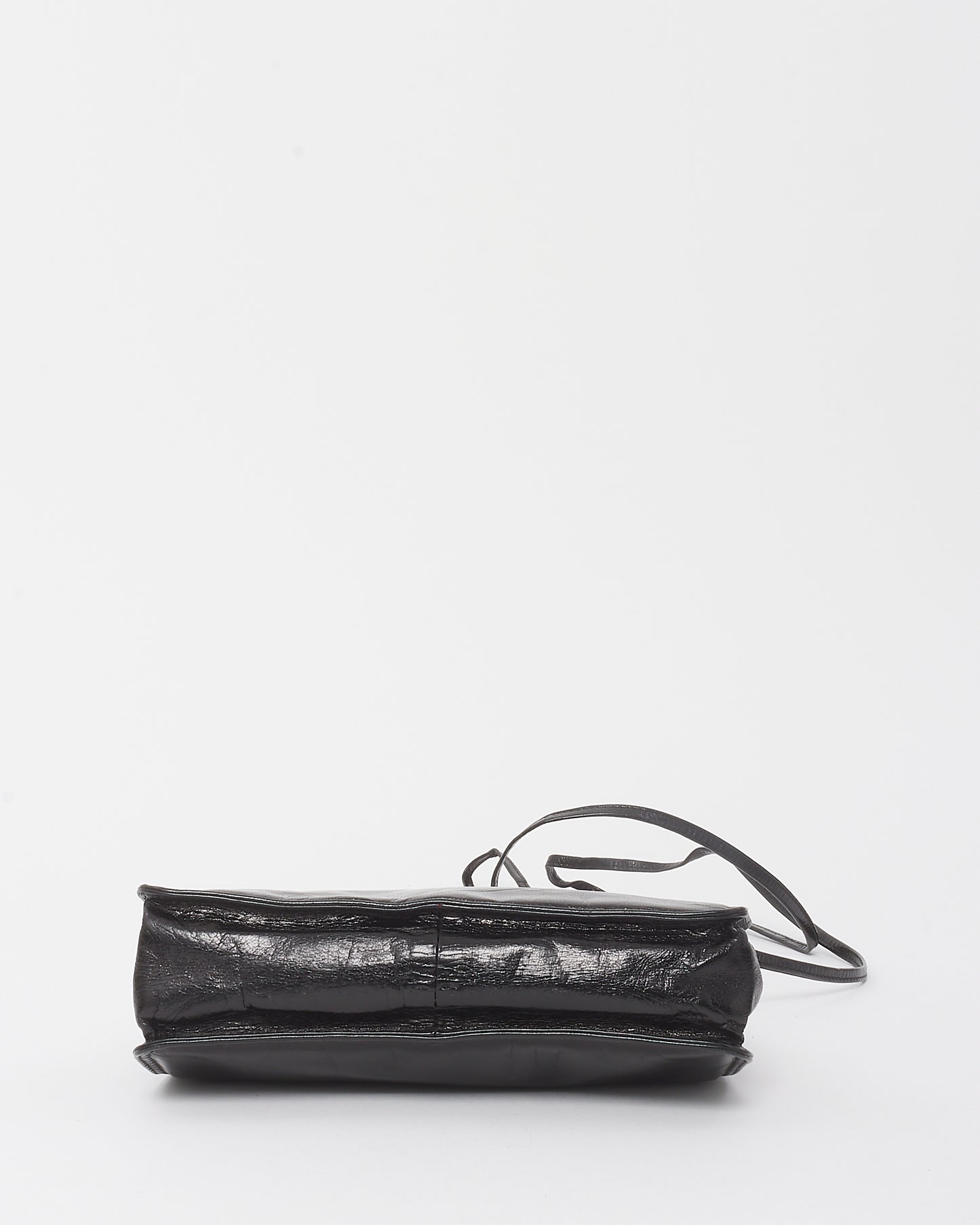 Bottega Veneta Vintage Black Glazed Calfskin Kiss Lock Crossbody Bag