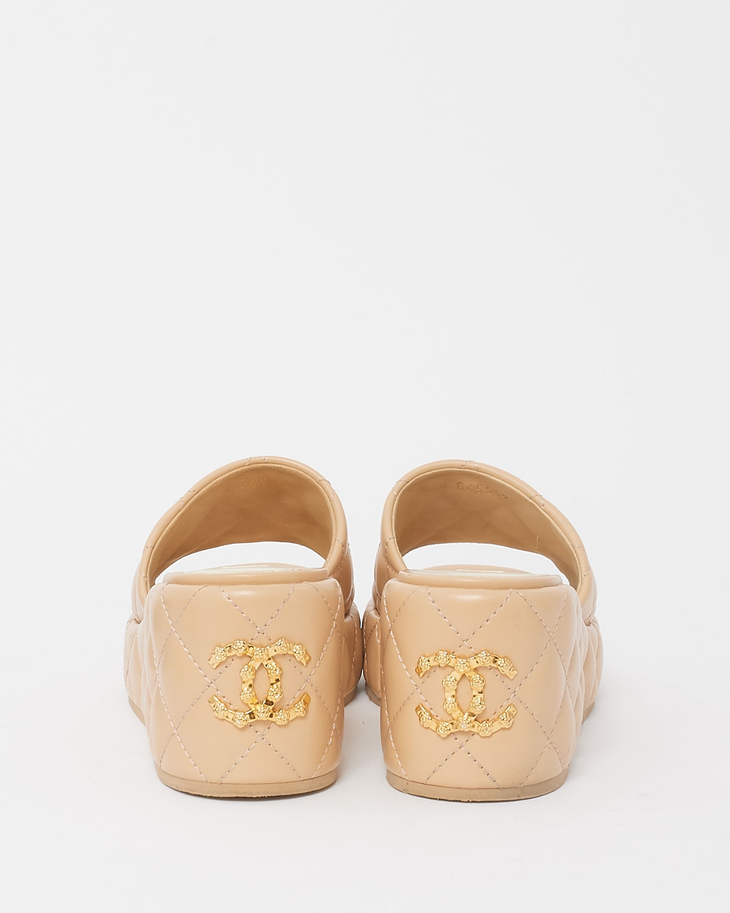 Chanel Beige Quilted Leather Interlocking CC Logo Platform Mule Sandals - 40