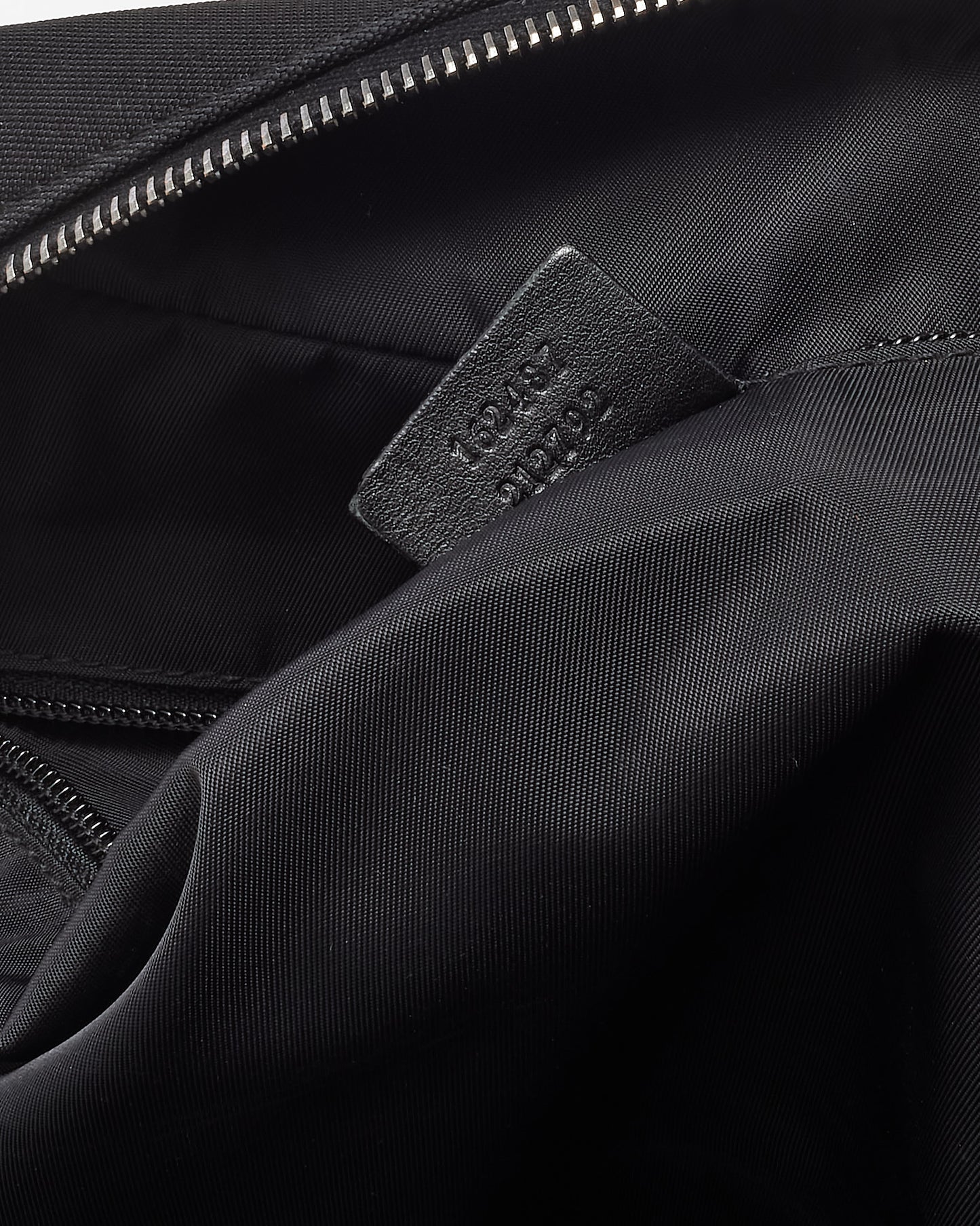 Gucci Vintage Black Guccissima Embossed Leather and Nylon Travel Bag