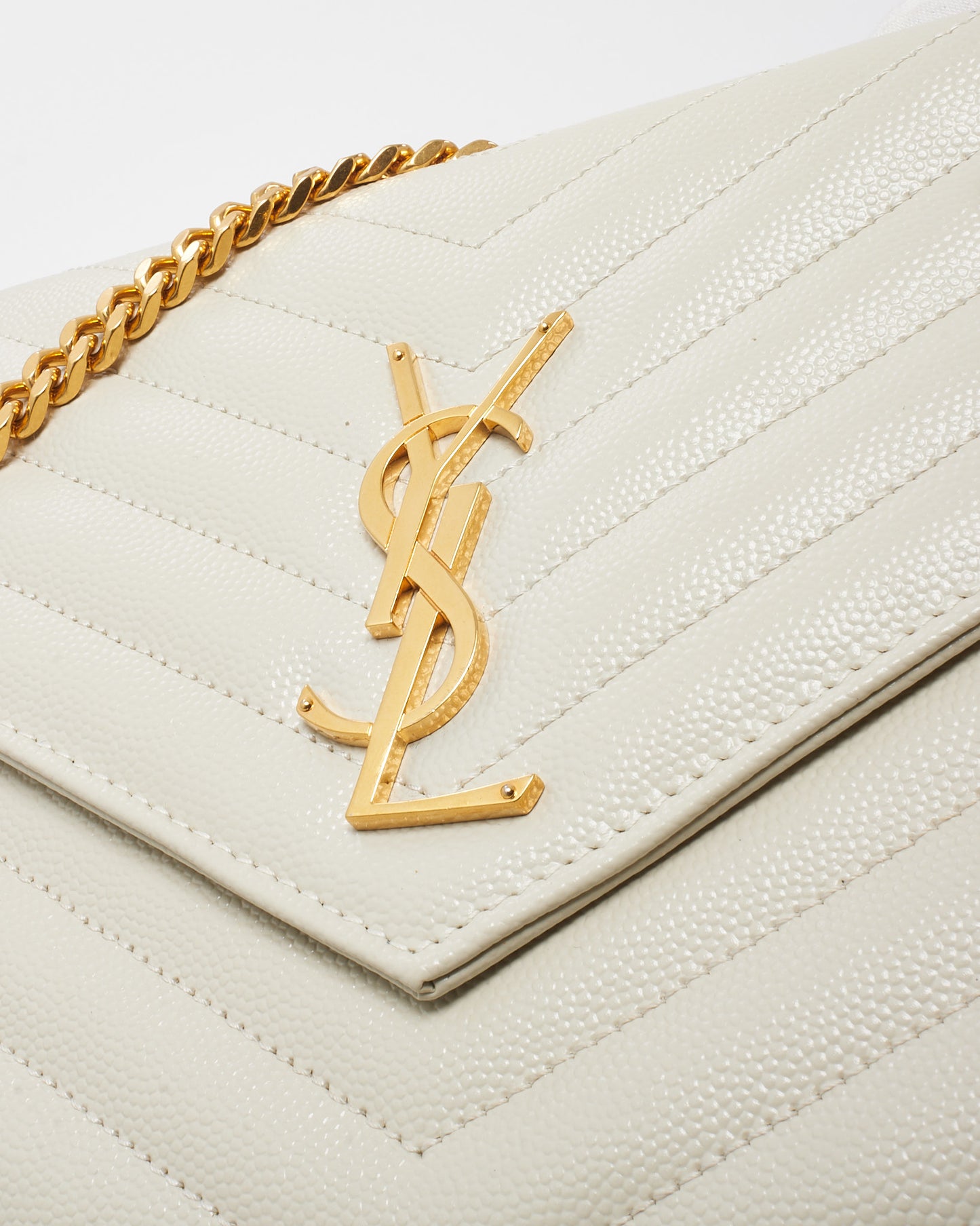 Saint Laurent White Grain de Poudre Leather Classic Cassandre Chain Wallet Crossbody GHW