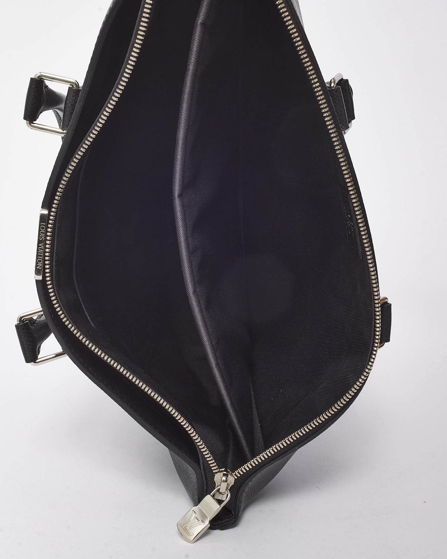 Louis Vuitton Black Taiga Leather Anton Soft 2Way Briefcase