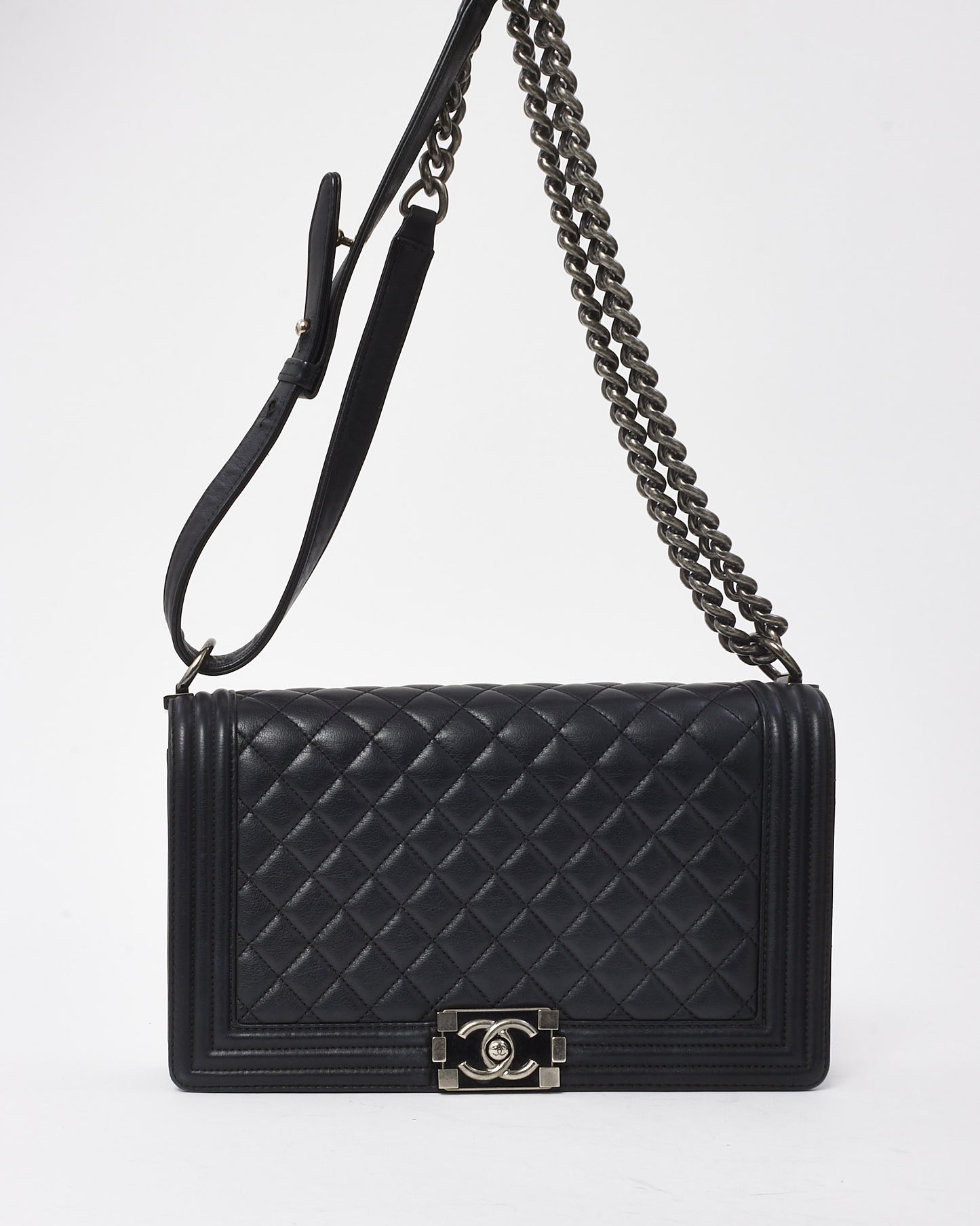 Chanel Black Quilted Calfskin Leather Large Boy Bag SHW