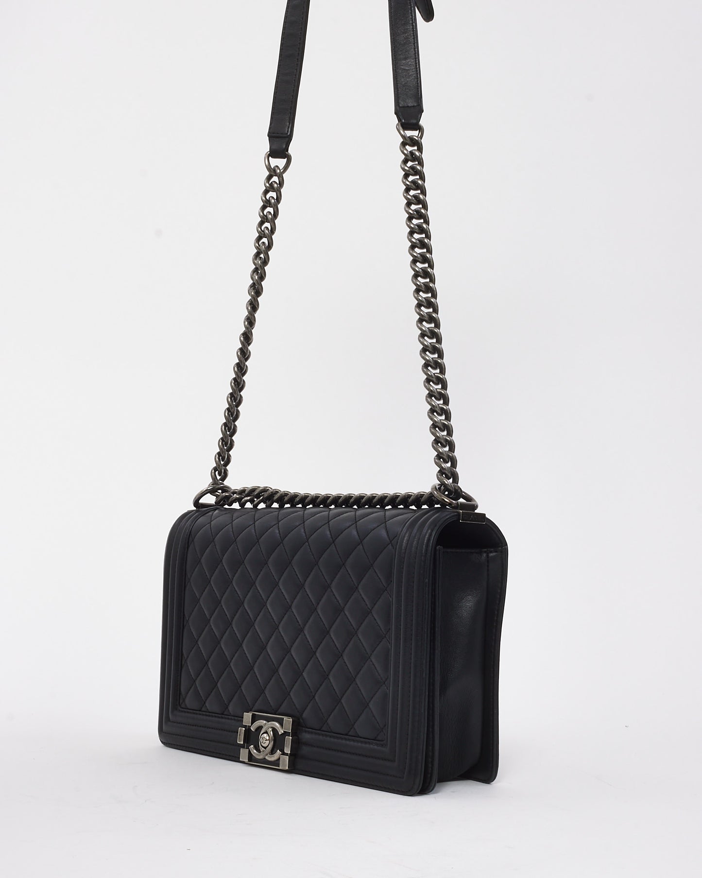 Chanel Black Quilted Calfskin Leather Large Boy Bag SHW