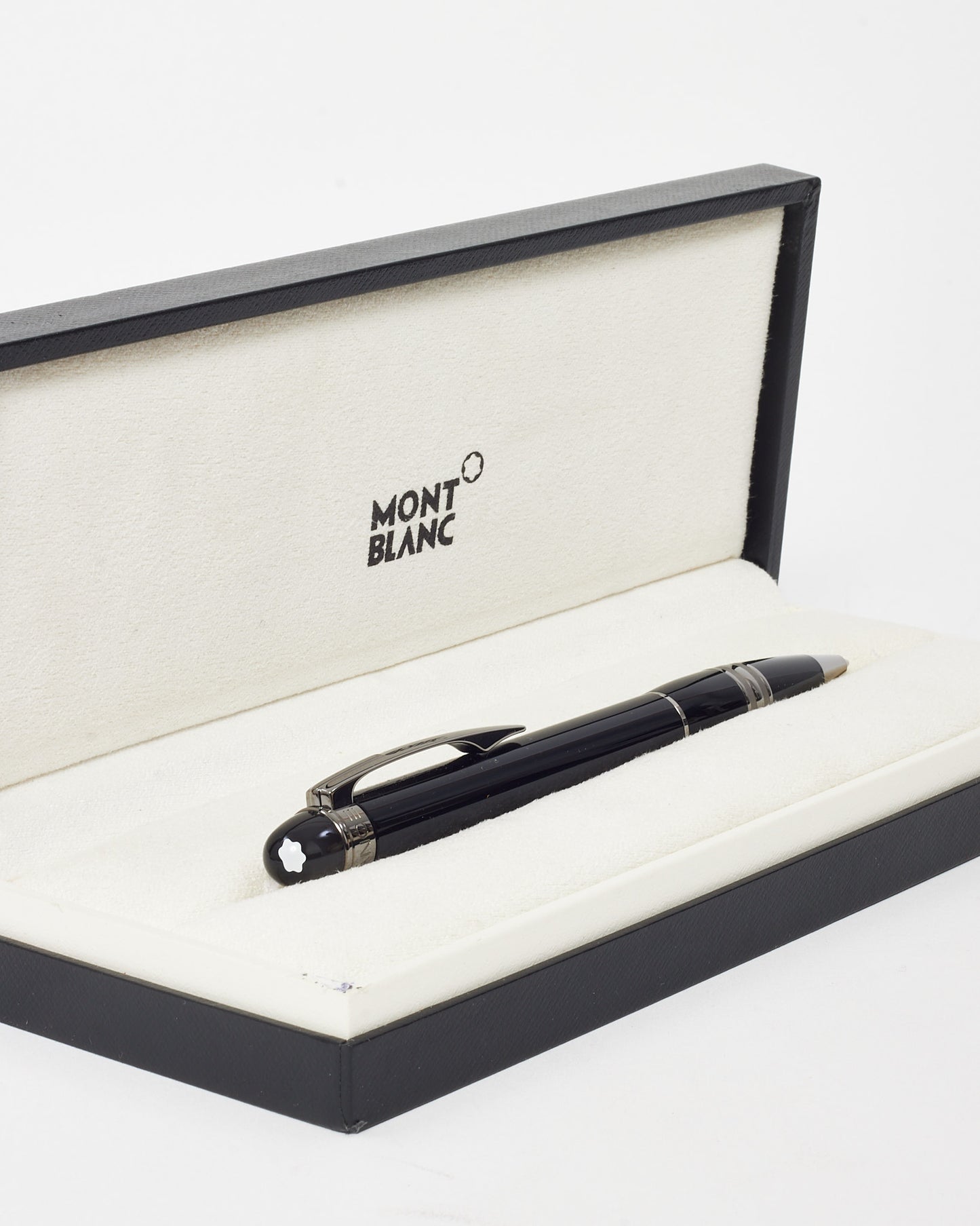 MontBlanc Black and Silver Starwalker Midnight Ballpoint Pen
