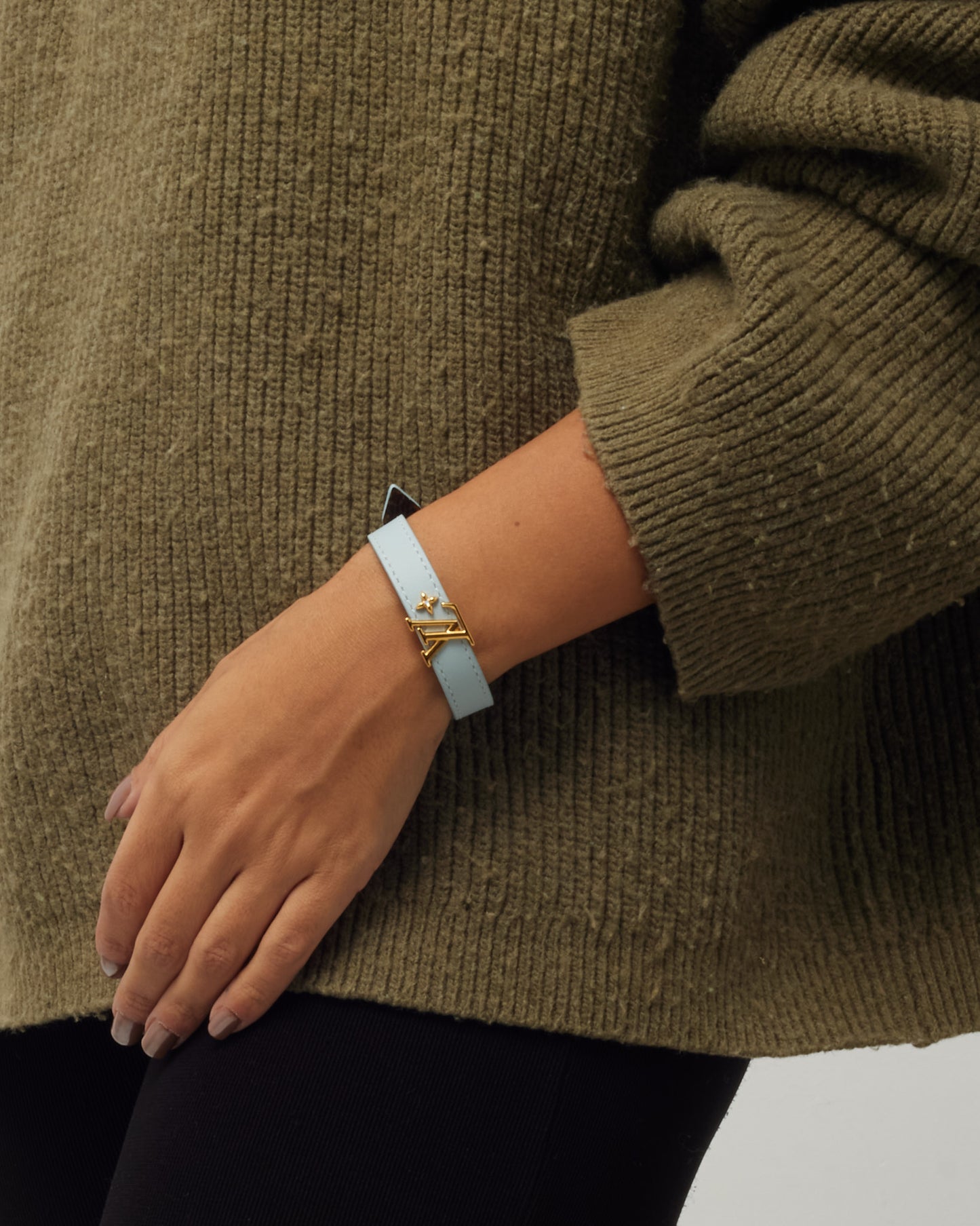 Louis Vuitton Blue Leather and Monogram Canvas Reversible LV Iconic Bracelet - 19