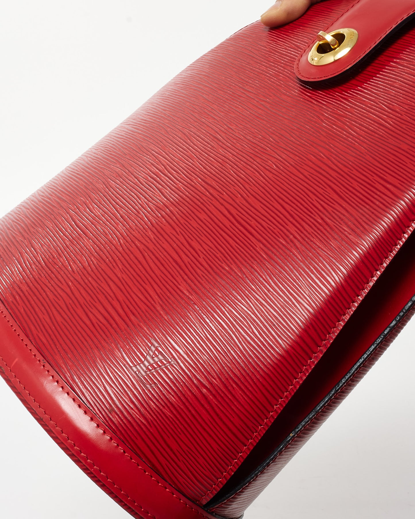 Louis Vuitton Red Epi Leather Cluny Crossbody Bag