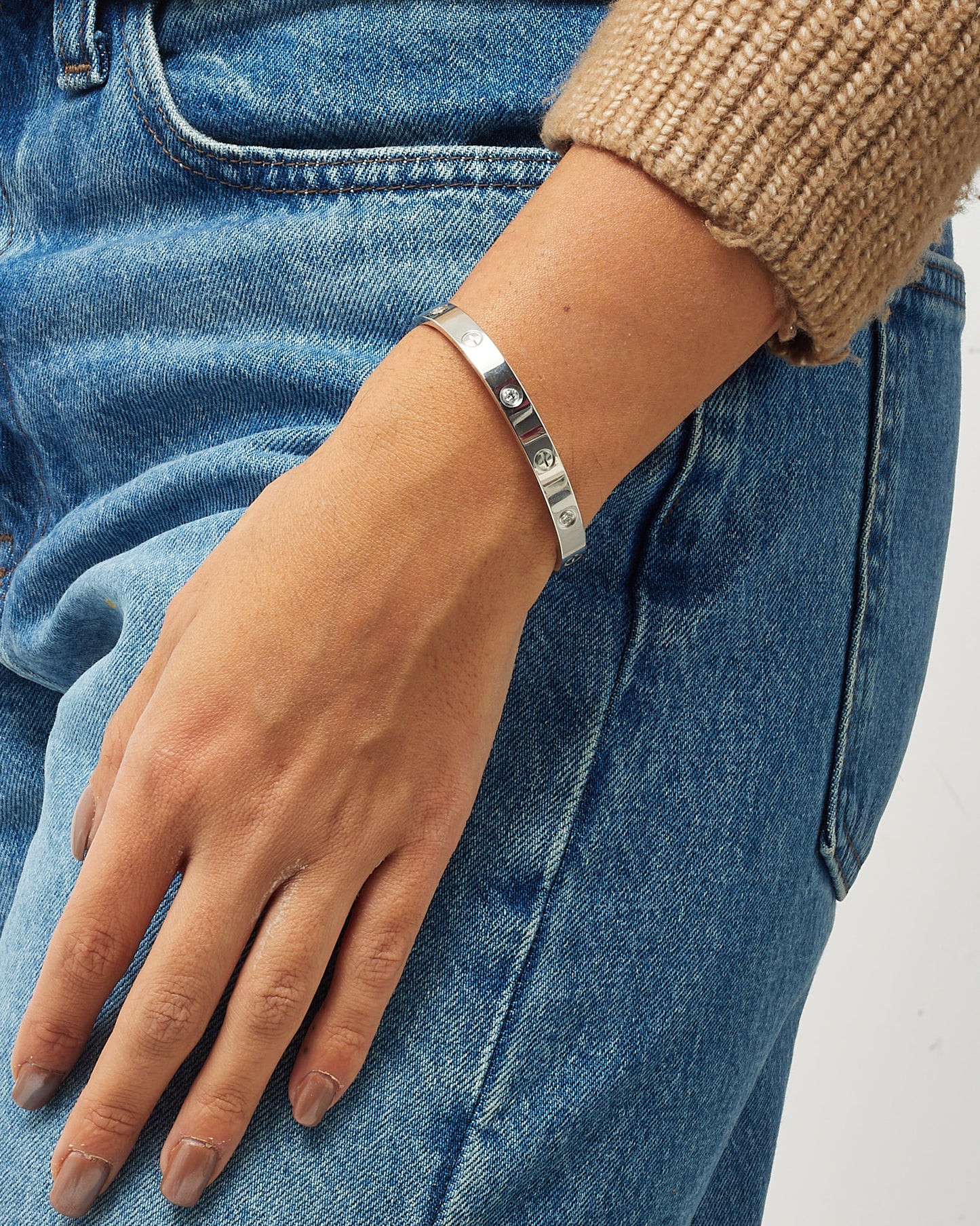 Cartier White Gold 4 Diamond Classic Model Love Bracelet - 17