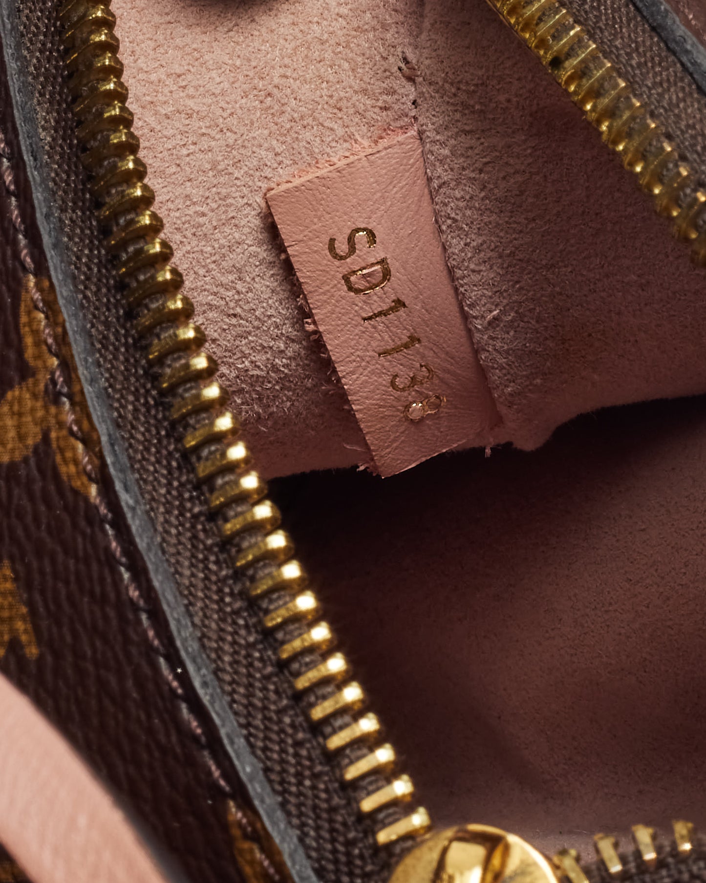 Louis Vuitton Pink and Monogram Canvas NéoNoé MM Bucket Bag