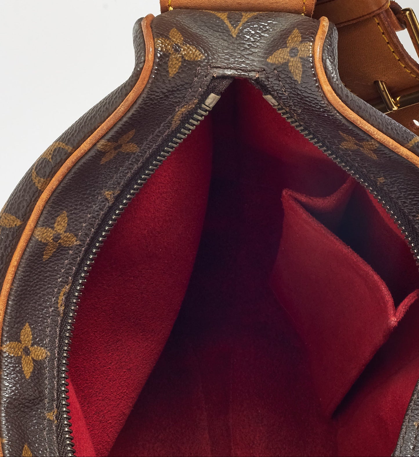 Louis Vuitton Monogram Canvas Croissant MM Shoulder Bag