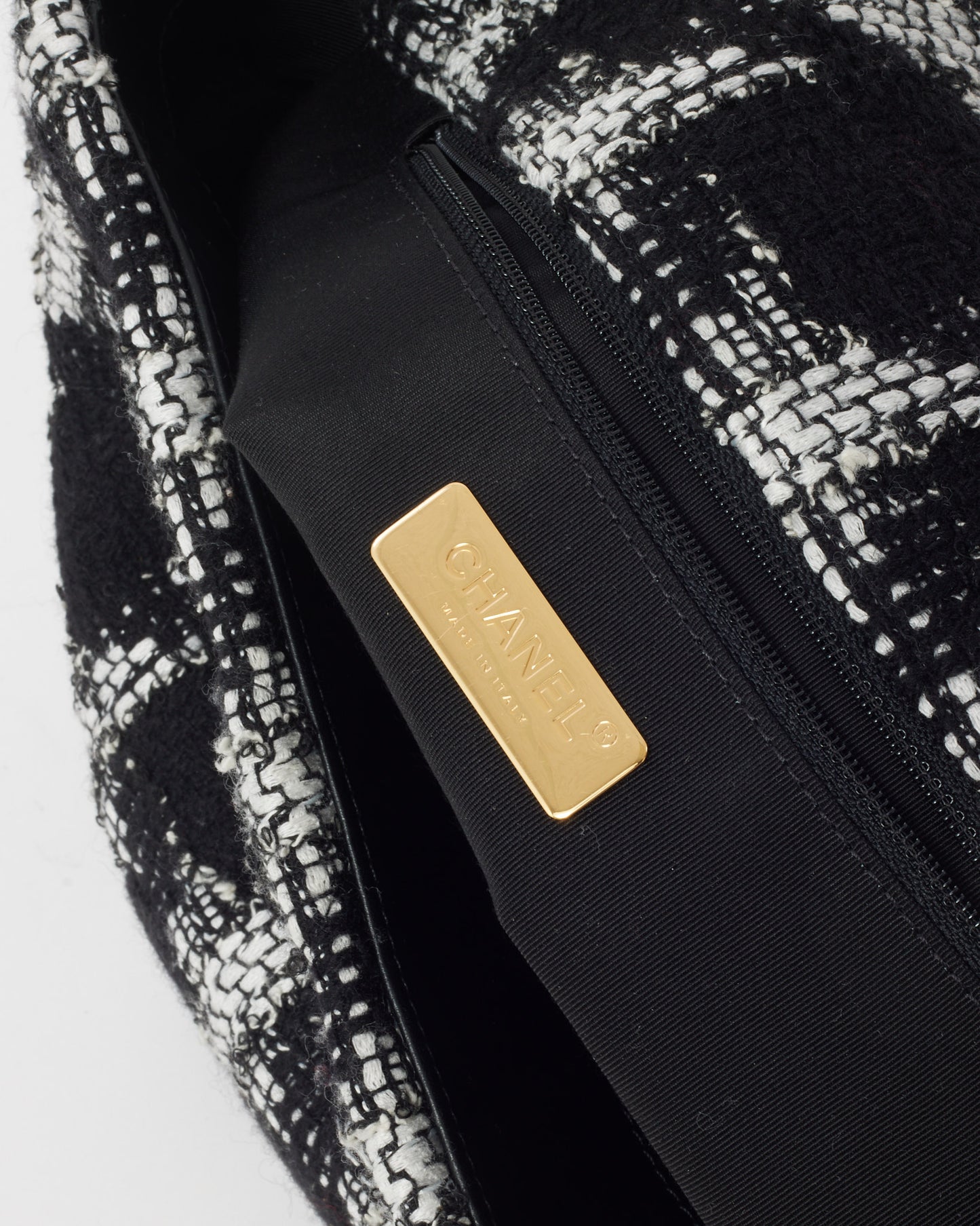 Chanel Black and White Houndstooth Tweed Maxi Chanel 19 Flap Bag