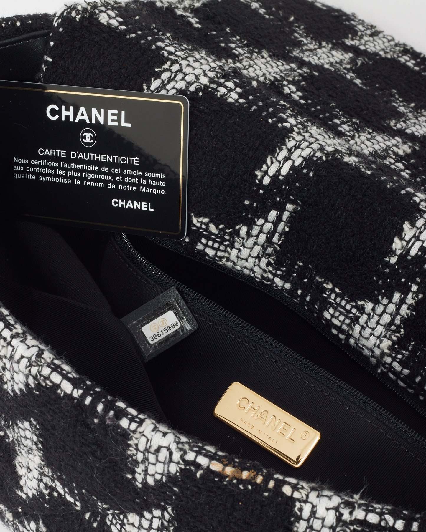 Chanel Black and White Houndstooth Tweed Maxi Chanel 19 Flap Bag