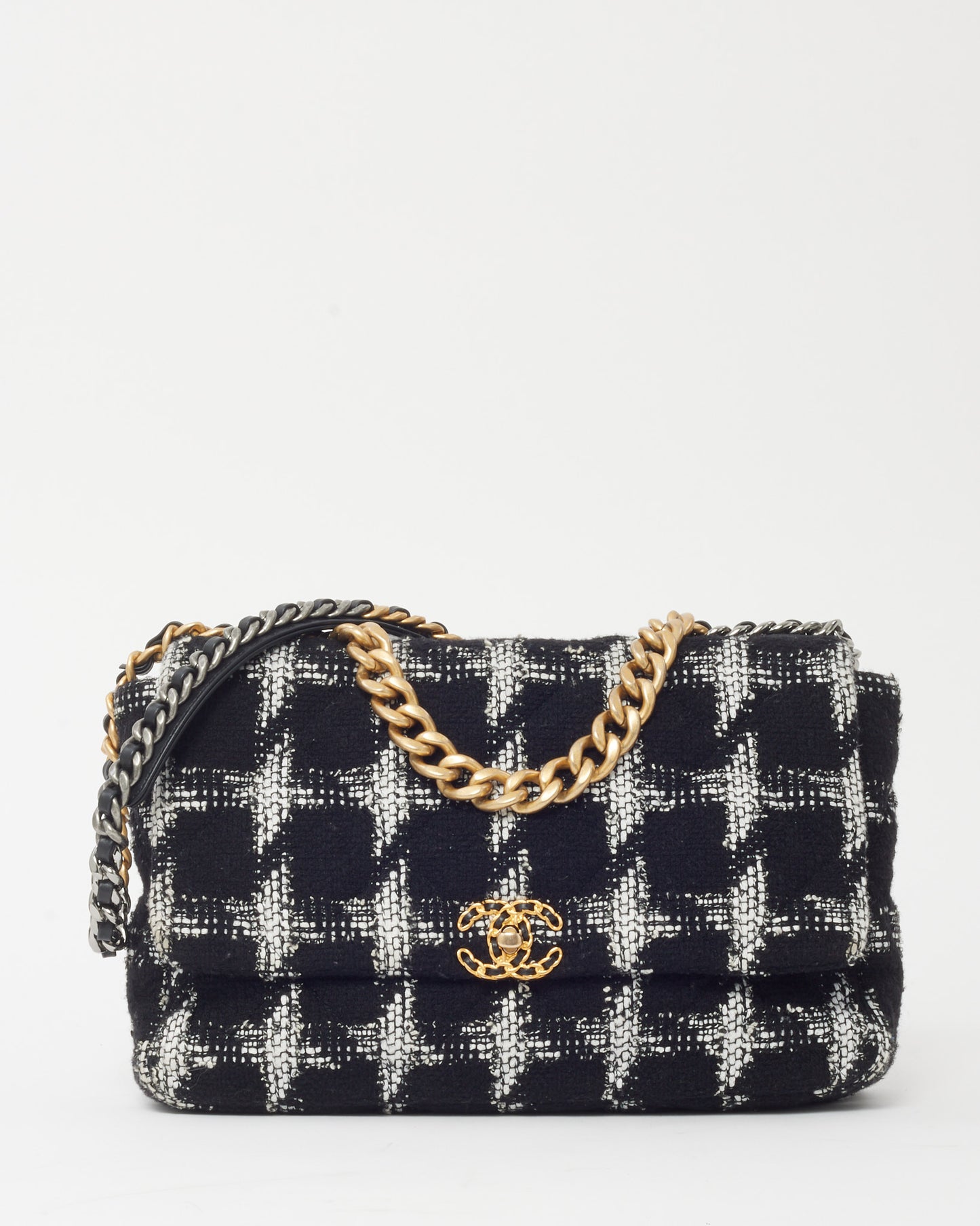 Chanel Black and White Houndstooth Tweed Maxi Chanel 19 Flap Bag