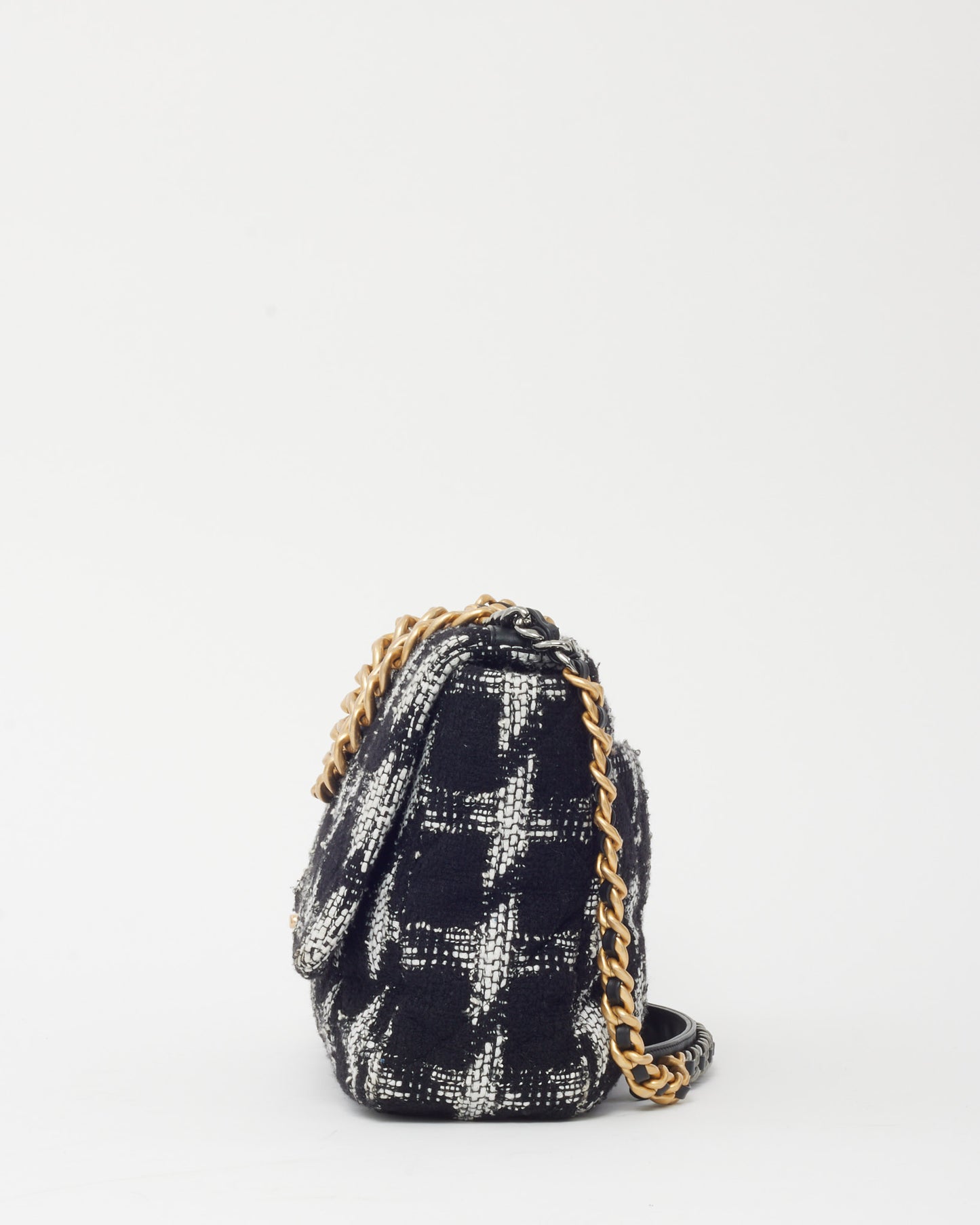 Chanel Black and White Houndstooth Tweed Maxi Chanel 19 Flap Bag