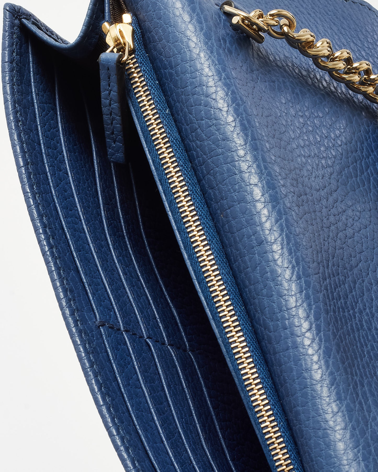 Gucci Navy Pebbled Leather Interlocking G Dollar Wallet-On-Chain WOC Crossbody Bag