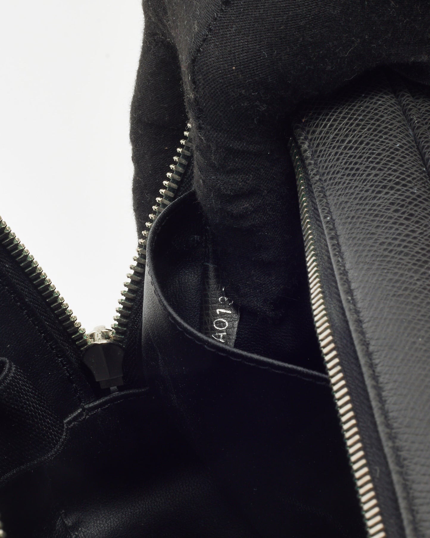 Louis Vuitton Charcoal Grey Taiga Leather Toiletry Pouch GM