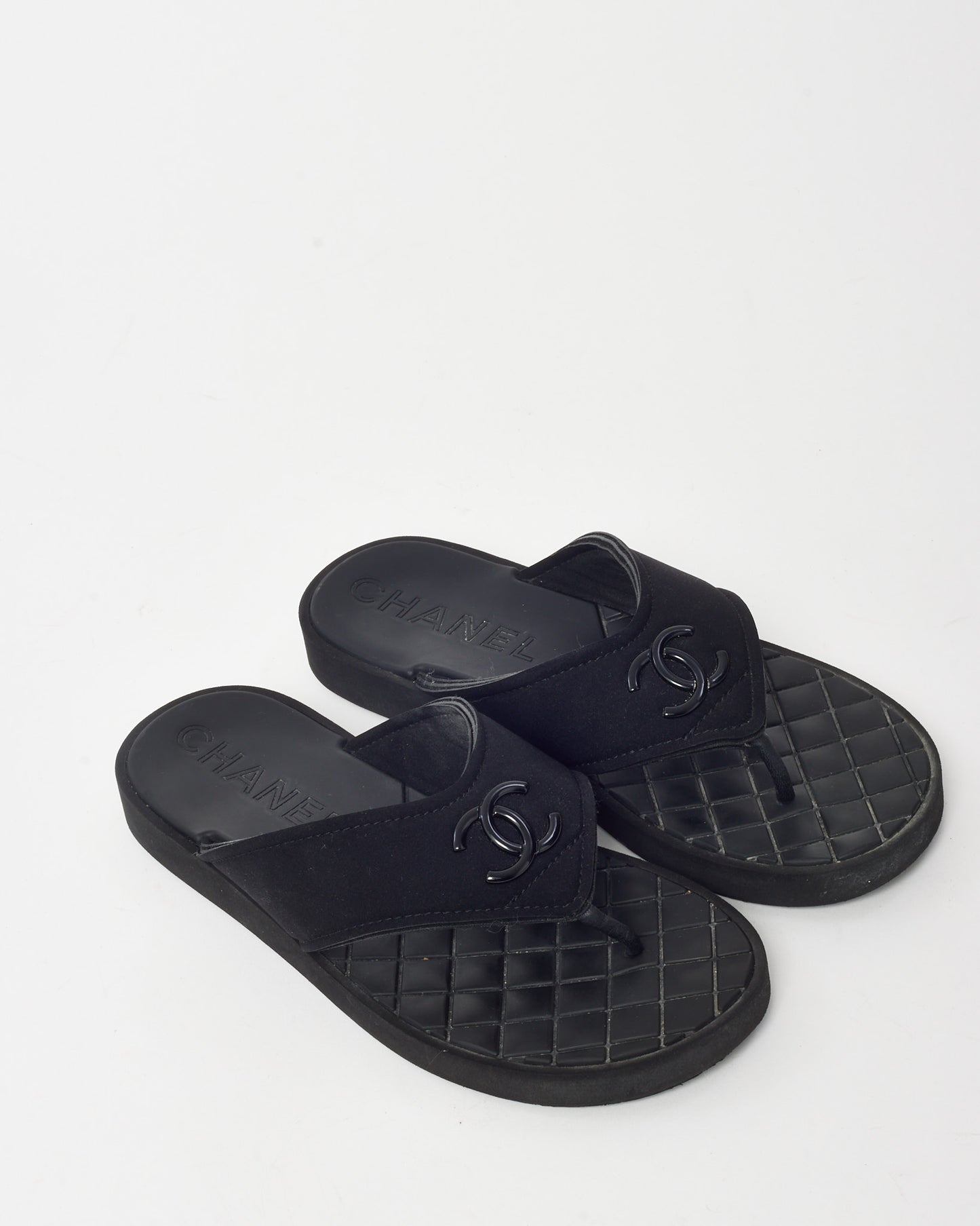 Chanel Black 23P Fabric Black CC Logo Thong Flip Flops - 37