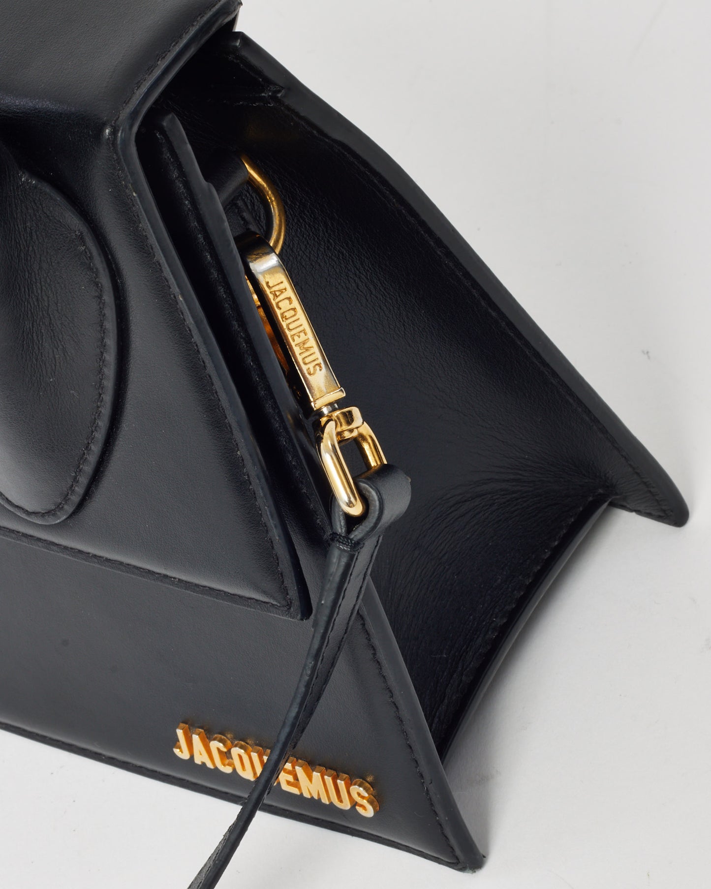 Jacquemus Black Leather "Le Grand Chiquito" Bag w/ Strap