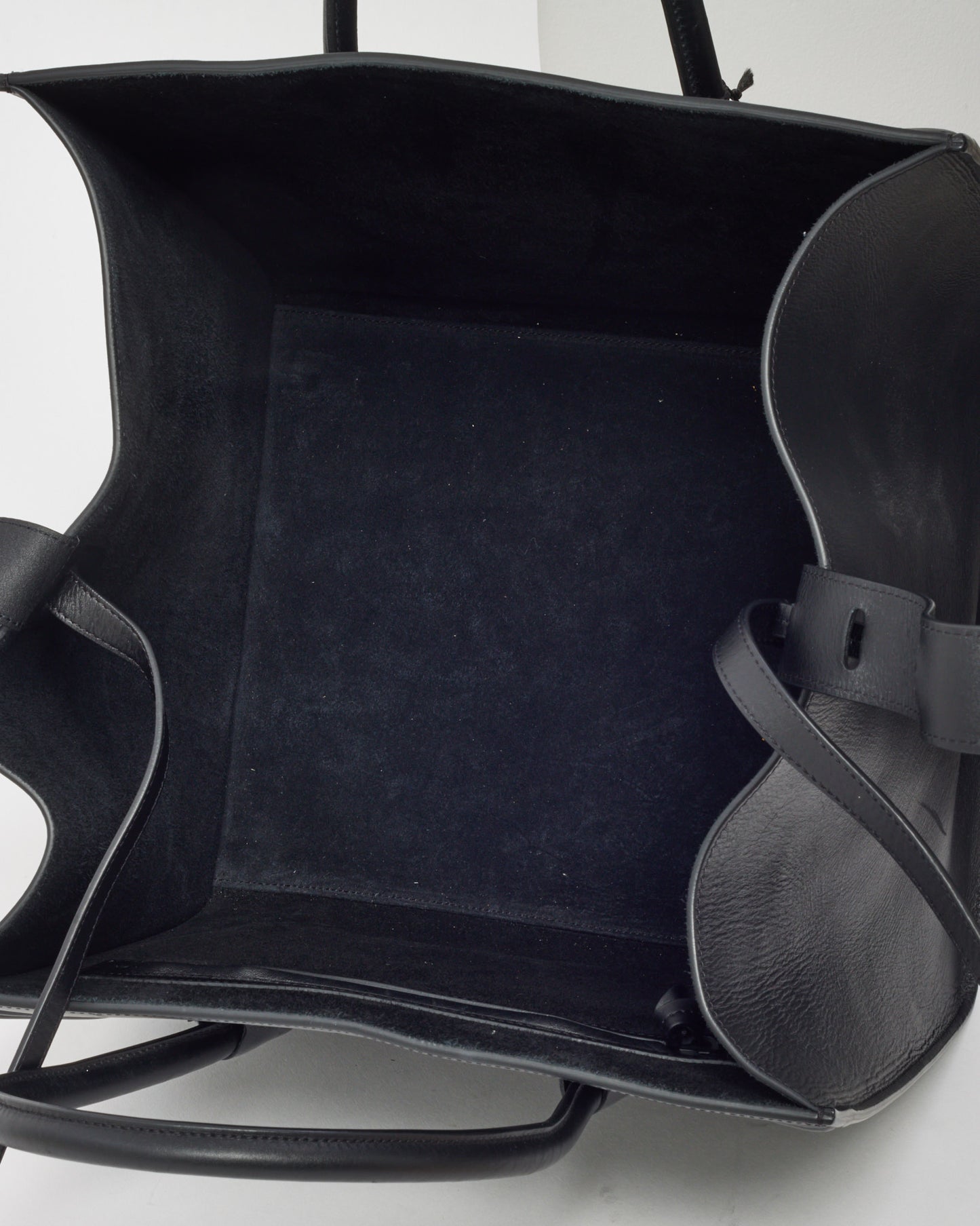 Celine Black Smooth Calfskin Leather Medium Phantom Luggage Tote