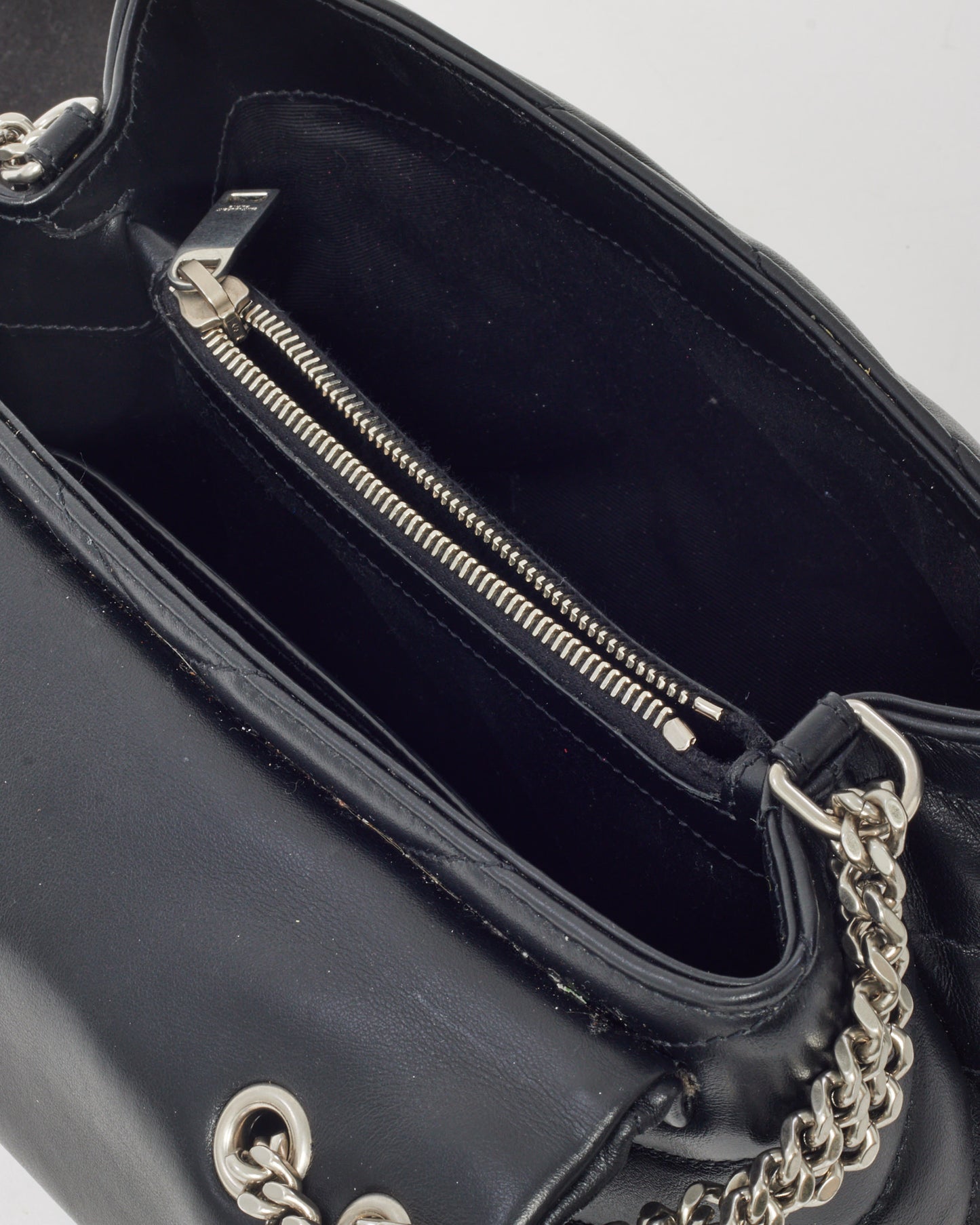 Saint Laurent Black Chevron Leather Small YSL Monogram Loulou Shoulder Bag SHW