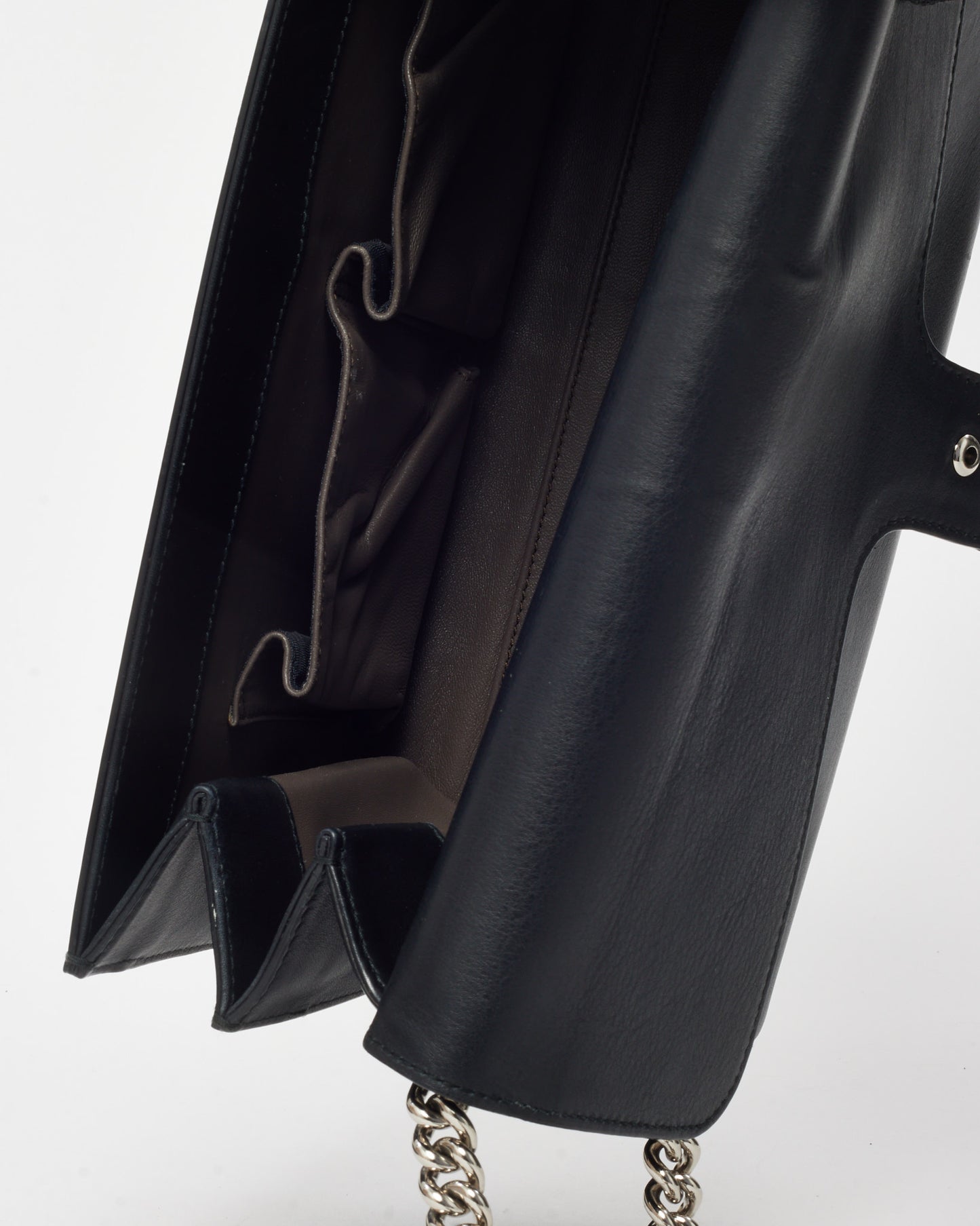 Gucci Black Smooth Leather Interlocking G Dollar Flap Medium Chain Shoulder Bag