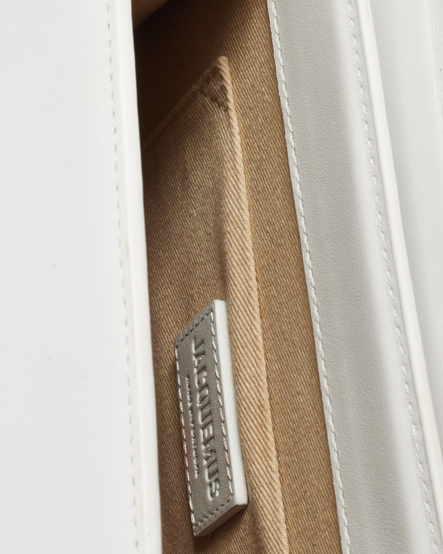 Jacquemus White Leather "Le Grand Chiquito" Bag w/ Strap