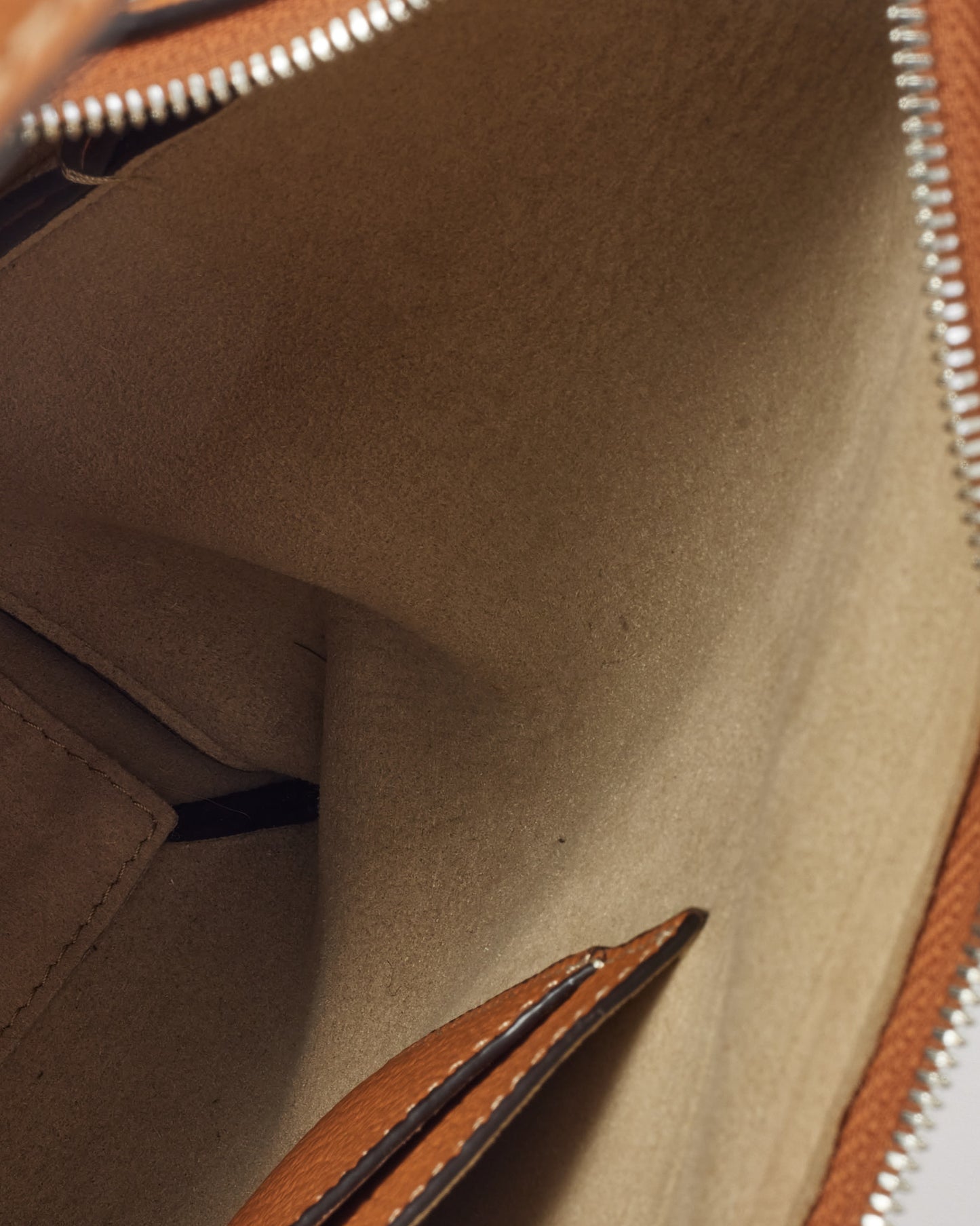 Totême Tan Grained Leather Belt Hobo Shoulder Bag