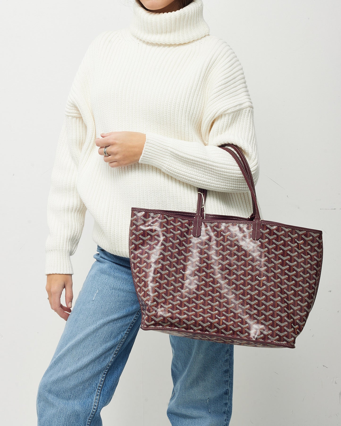 Goyard Burgundy Bordeaux Goyardine Coated Canvas Reversible Anjou PM Tote Bag