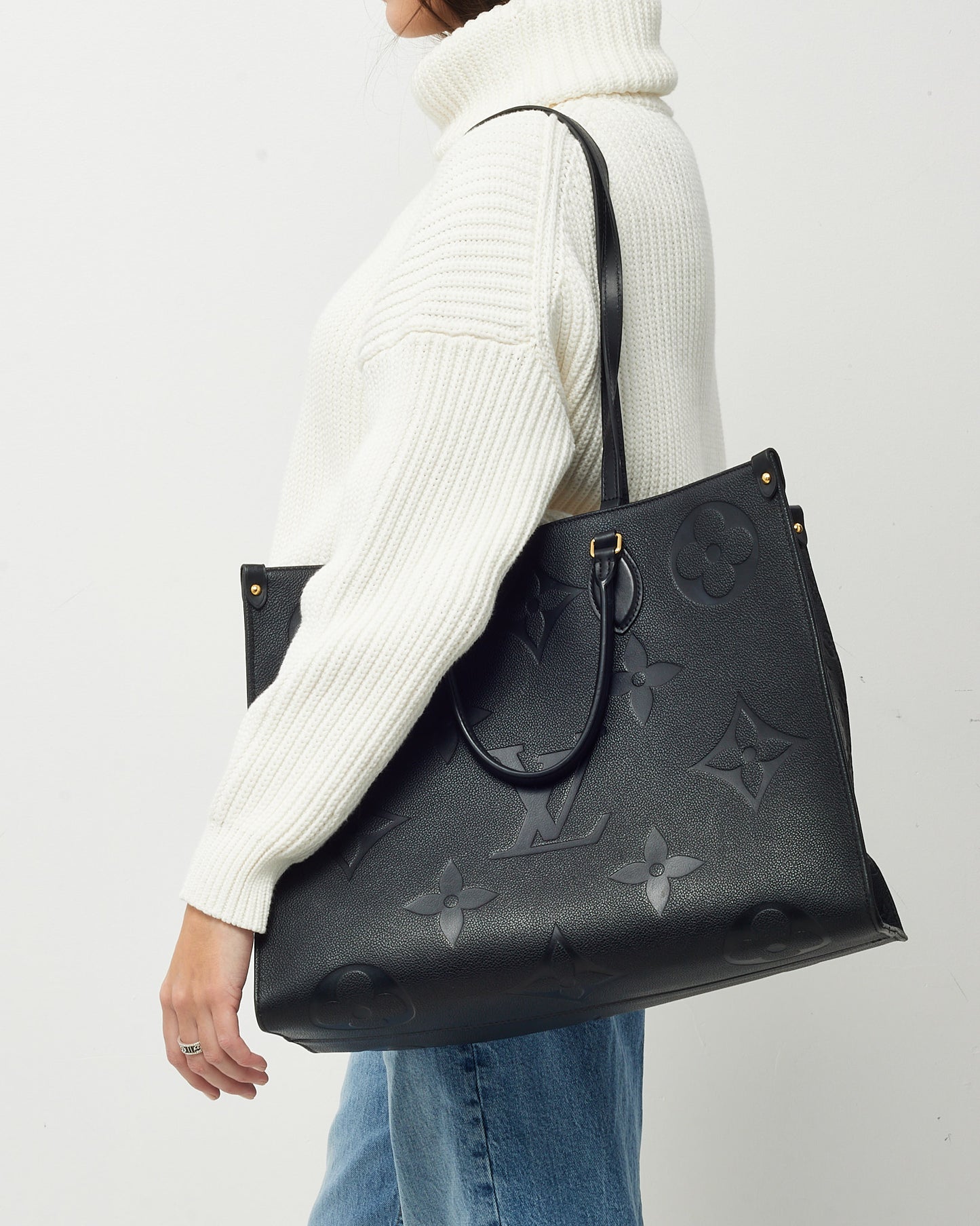 Louis Vuitton Black Monogram Empreinte Leather OnTheGo GM Bag