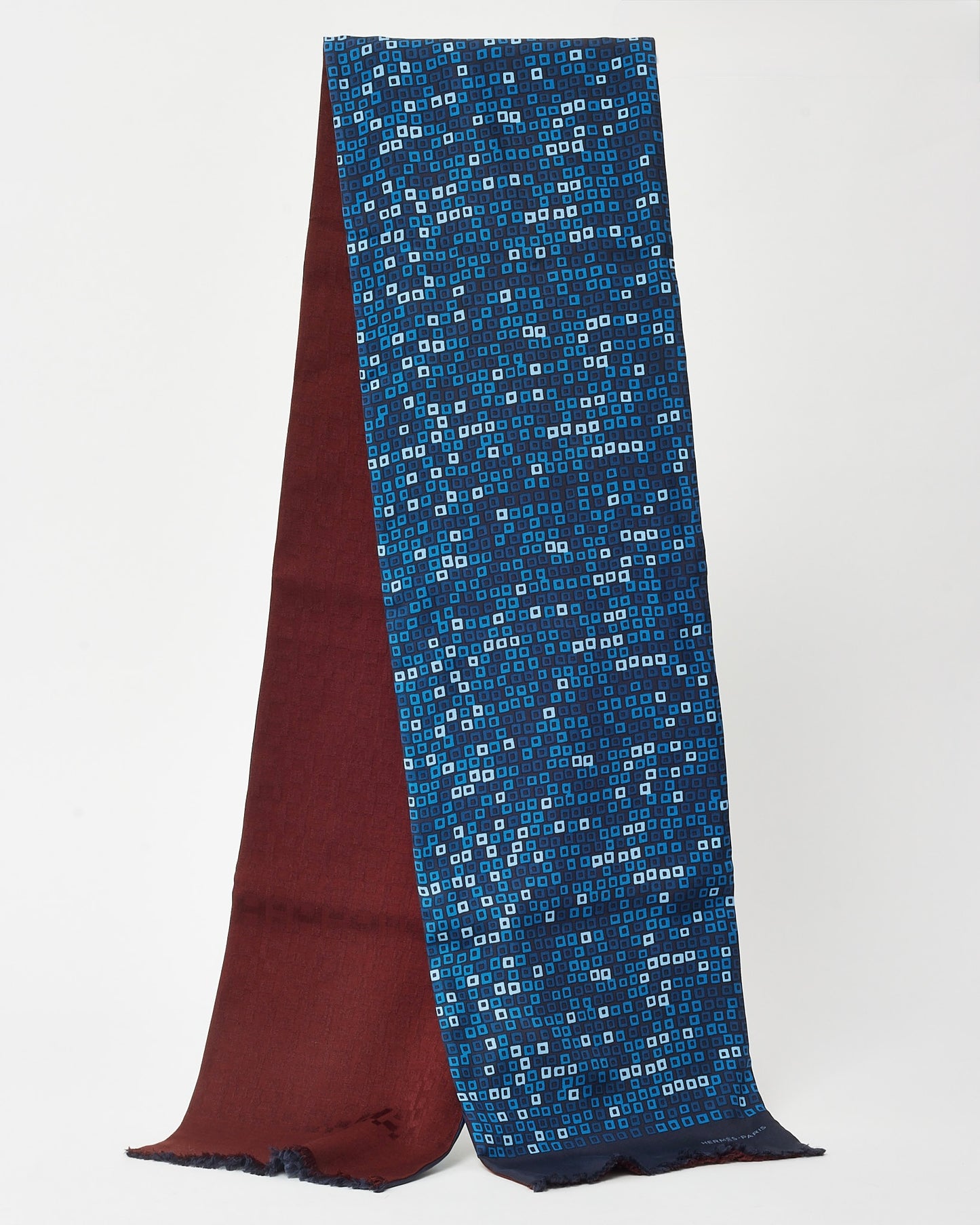 Hermès Navy Geometric Pattern Silk / Burgundy Cashmere Double Face Scarf