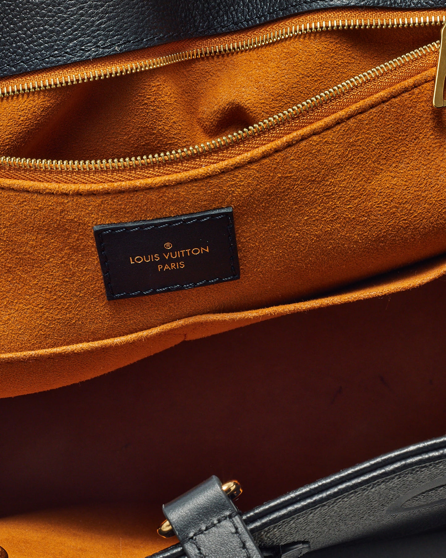 Louis Vuitton Black Monogram Empreinte Leather OnTheGo GM Bag