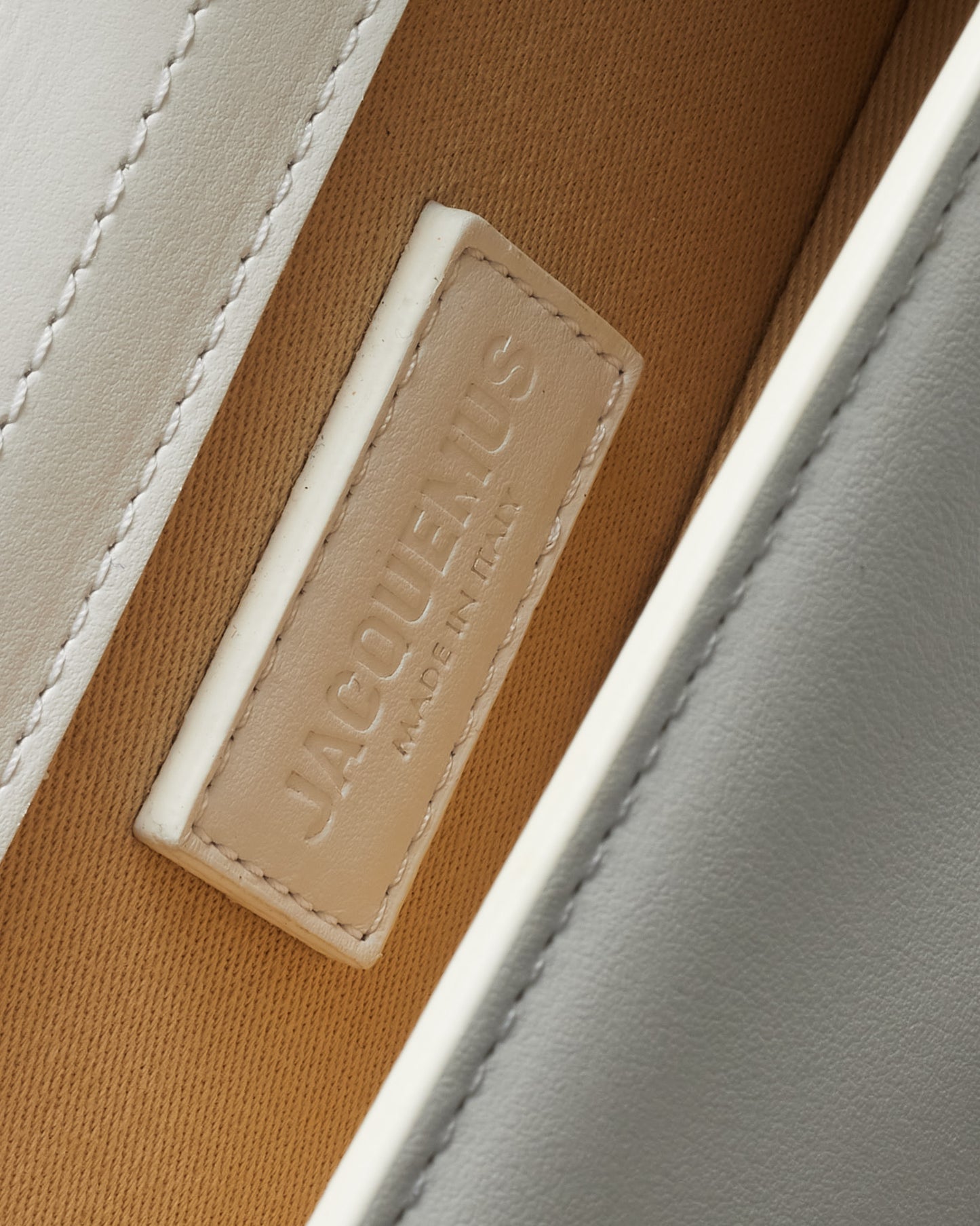 Jacquemus White Leather Le Bambino Mini Crossbody Bag