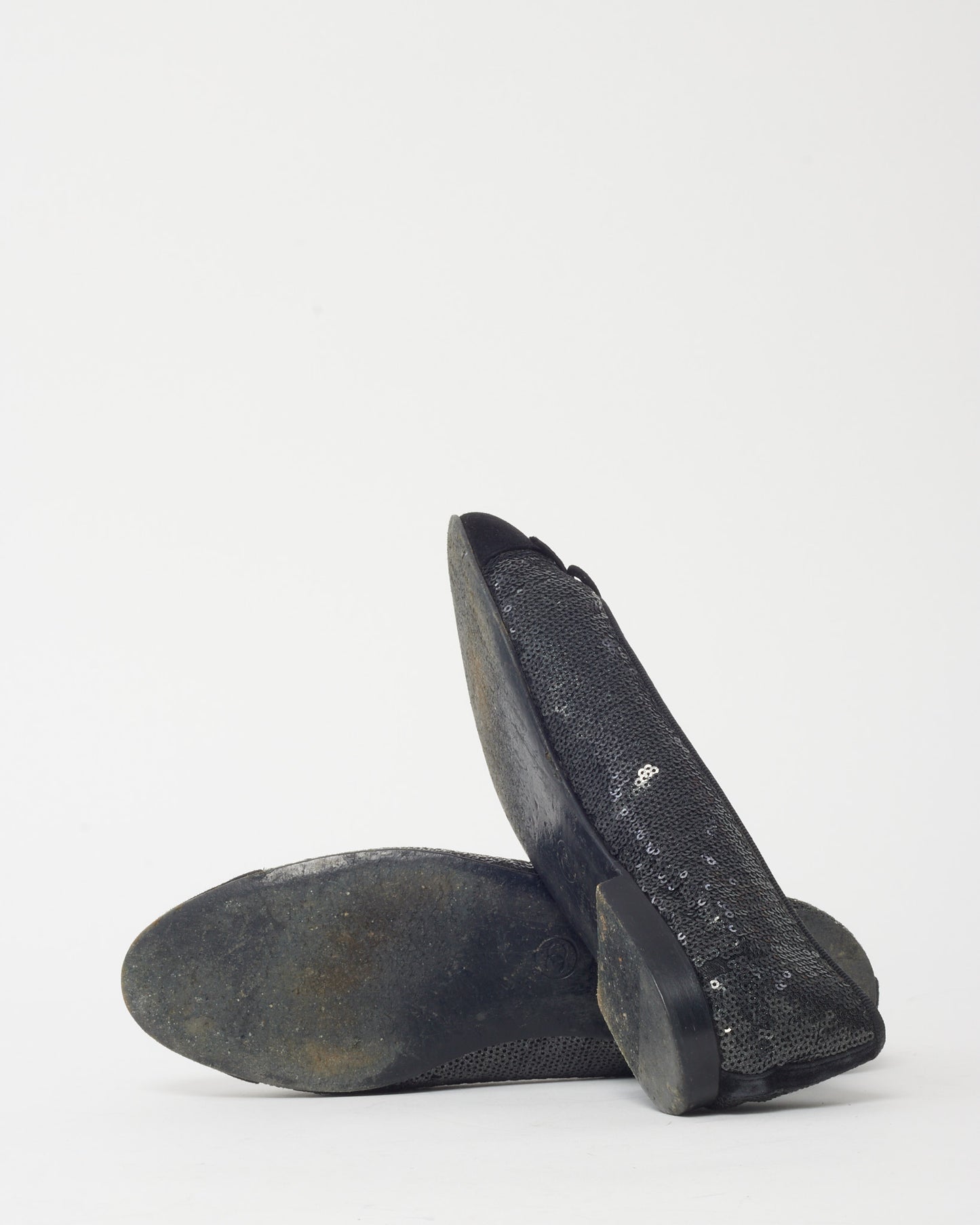 Chanel Black Sequin & Suede CC Logo Cap-Toe Ballerina Flats - 39