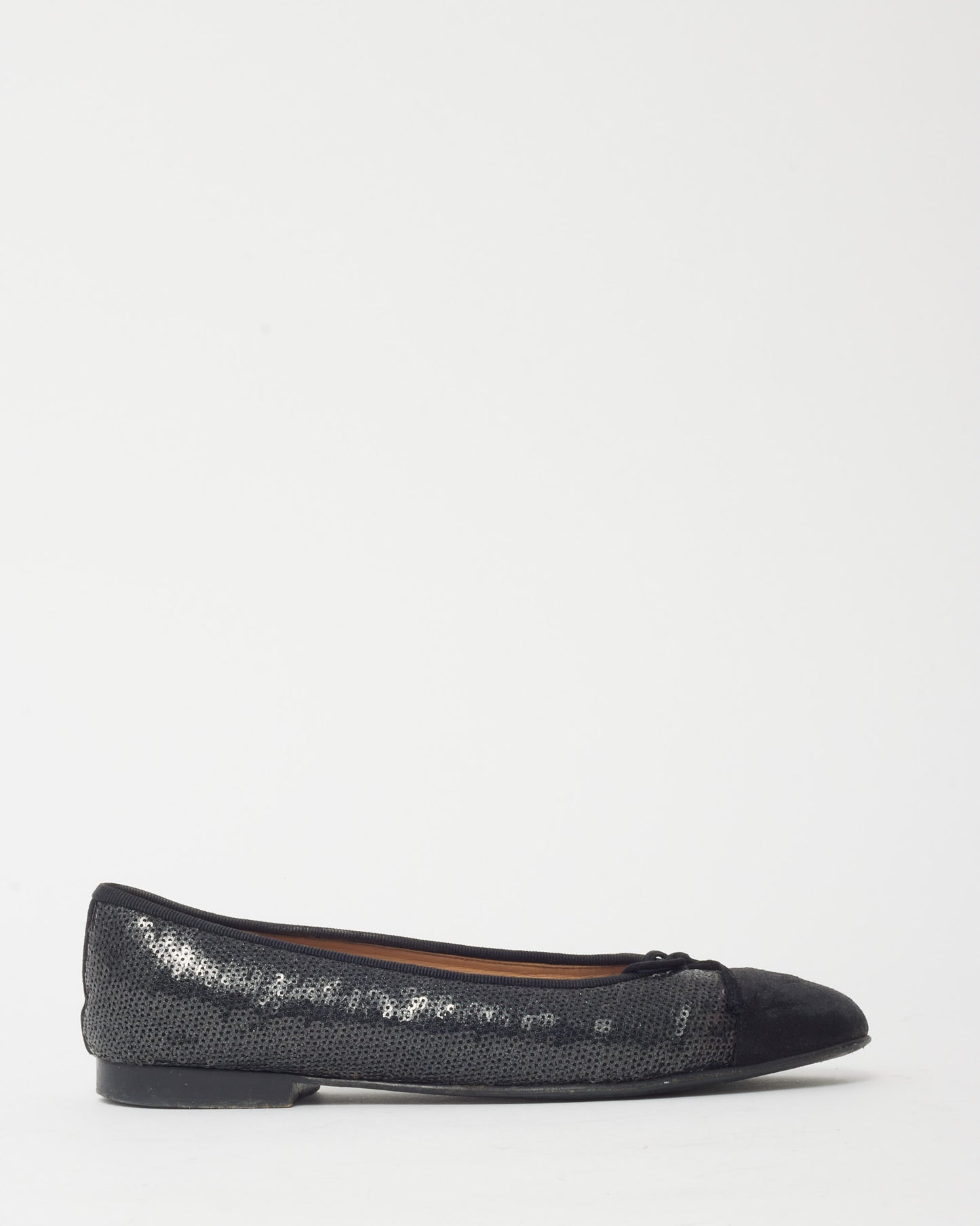 Chanel Black Sequin & Suede CC Logo Cap-Toe Ballerina Flats - 39