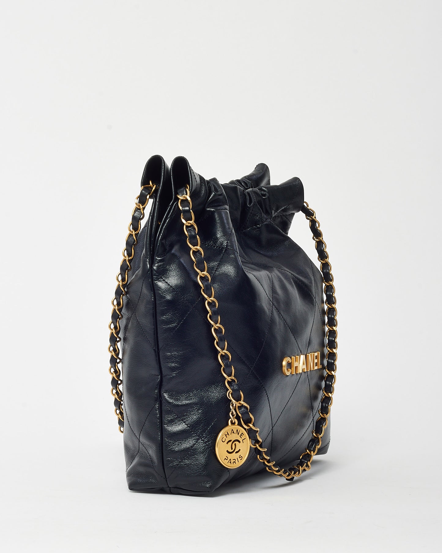 Chanel Black Shiny Quilted Calfskin Leather Chanel 22 Shoulder Bag GHW