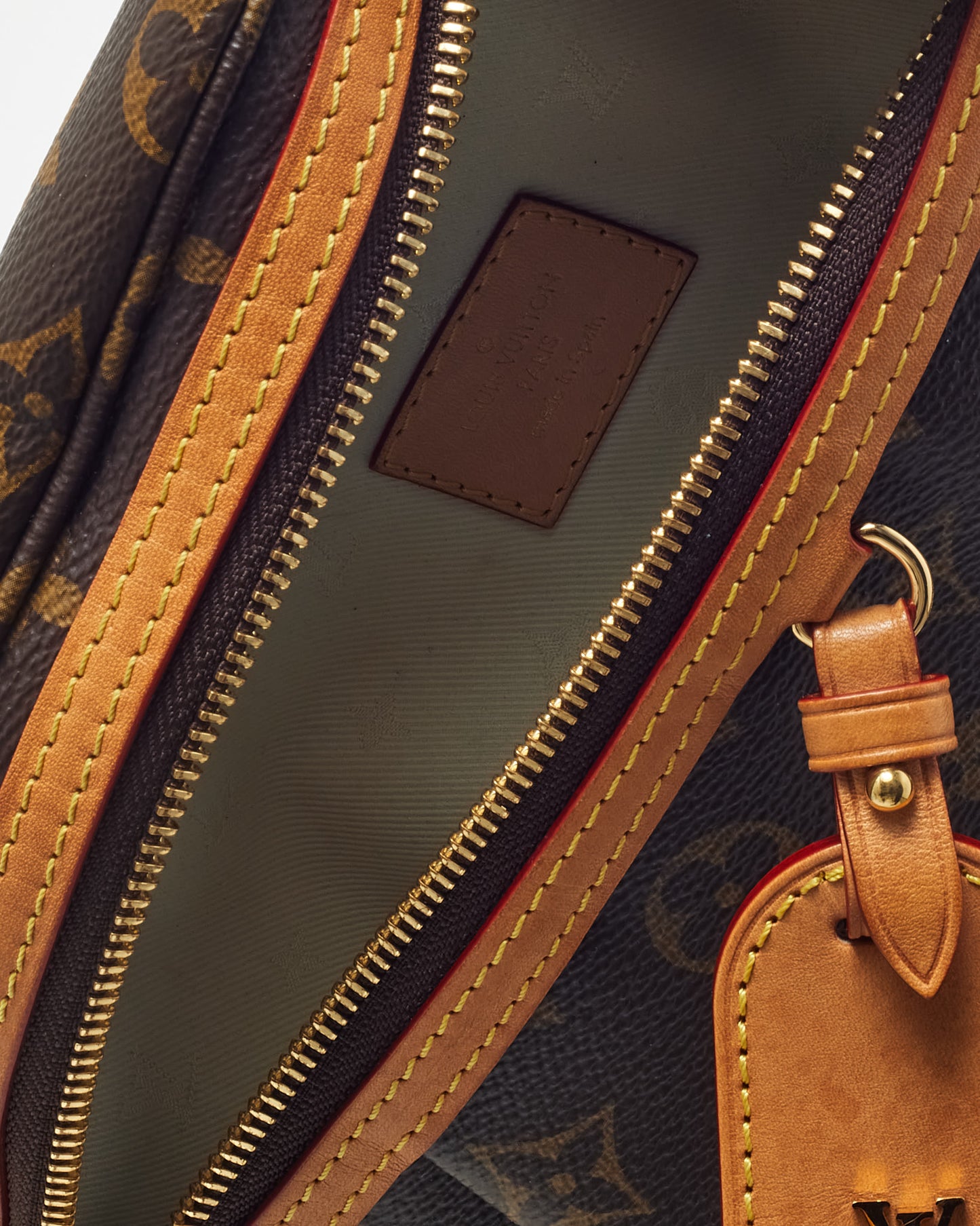 Louis Vuitton Monogram Canvas High Rise Bum Bag