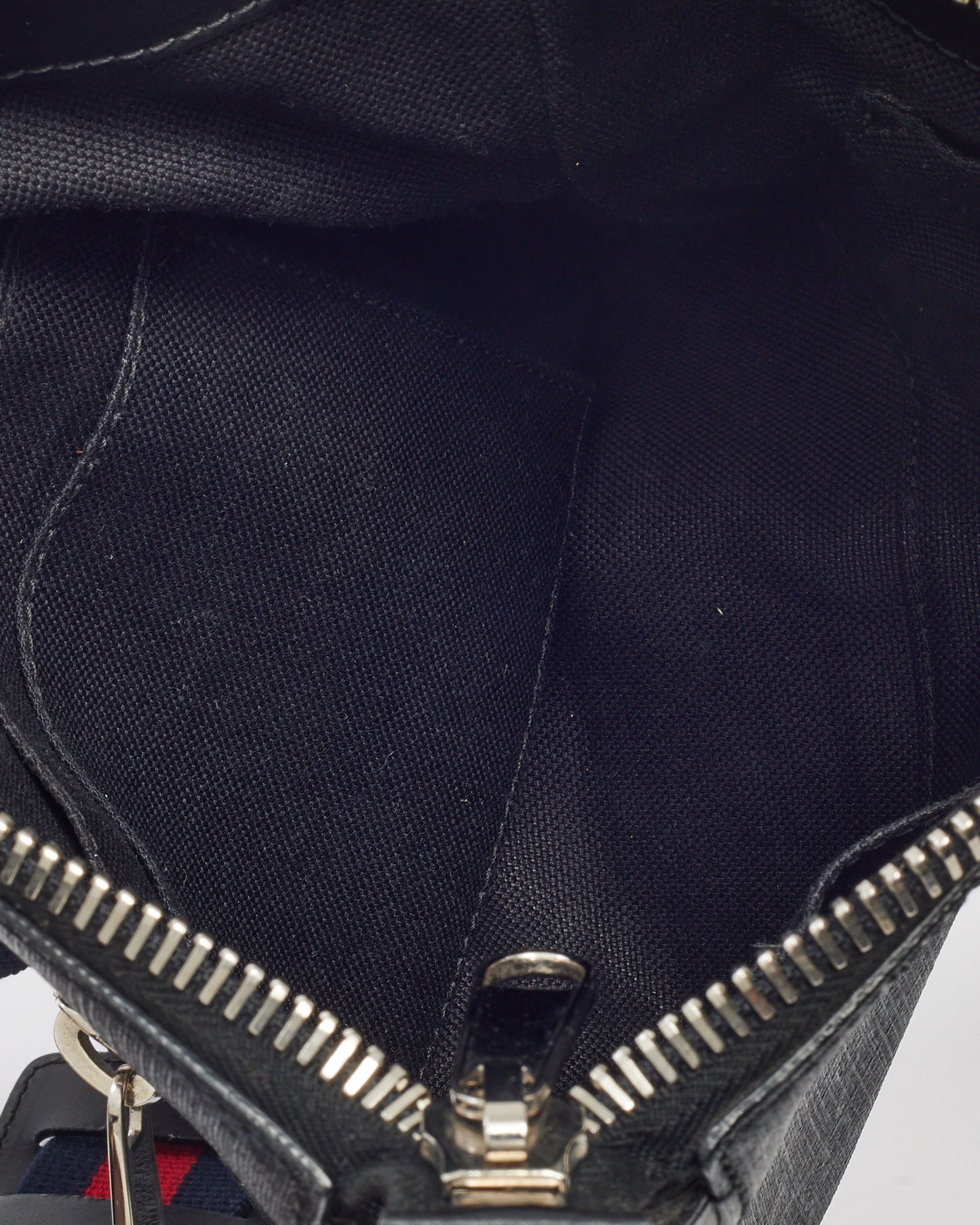 Gucci Black Monogram GG Supreme Canvas Small Messenger Bag