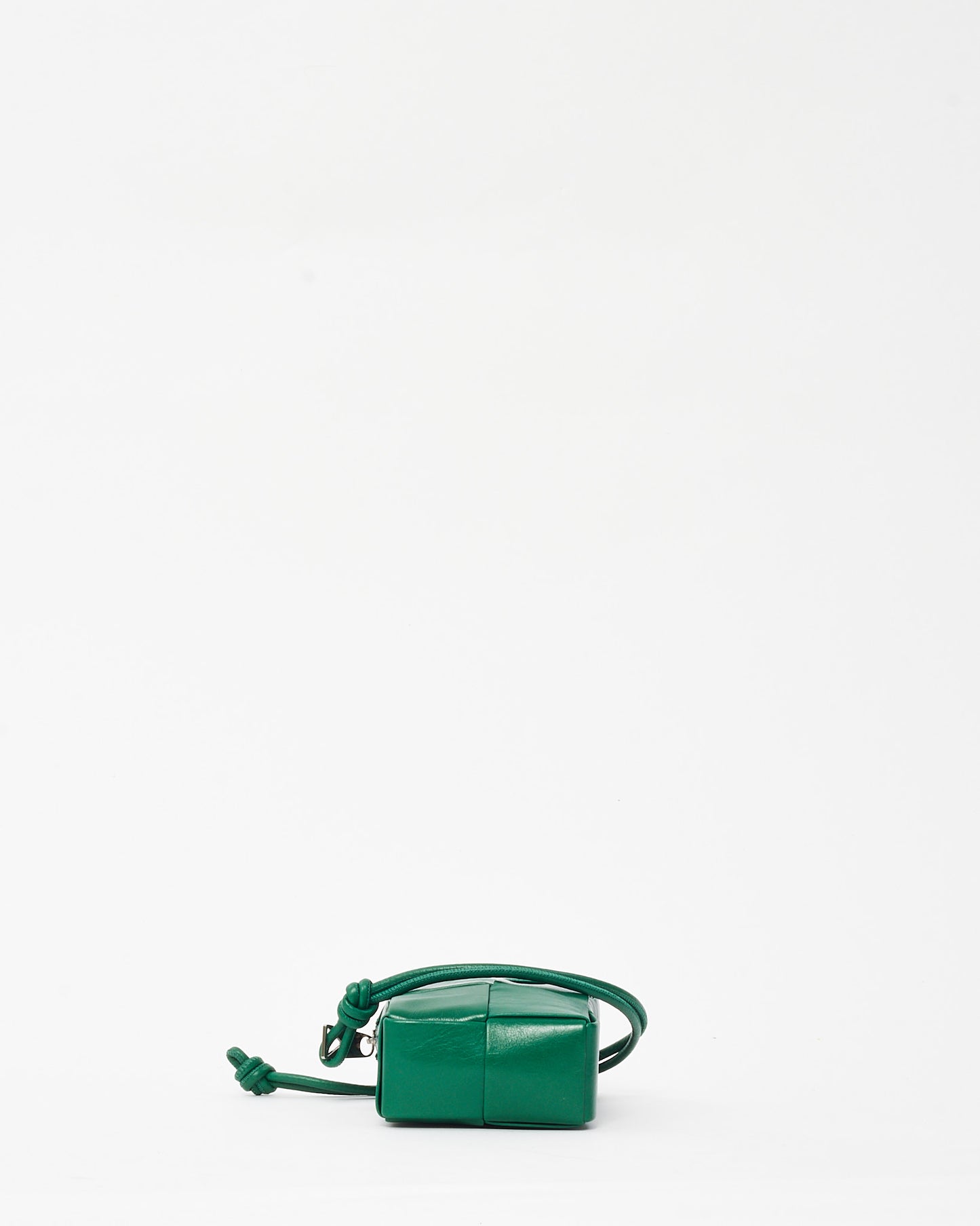 Bottega Veneta Green Intrecciato Leather Cassette Zip Wristlet Pouch