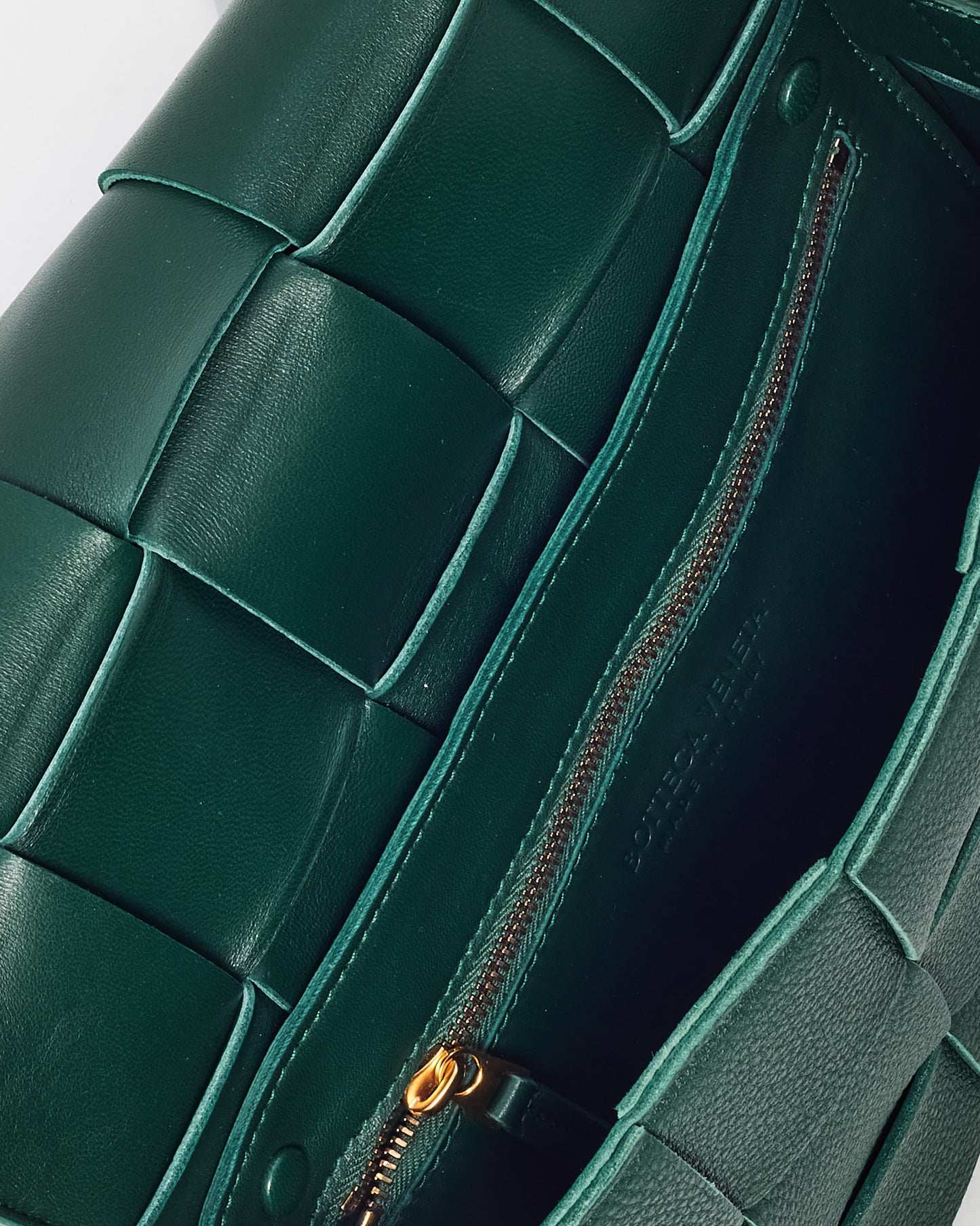Bottega Veneta Green Intrecciato Leather Gold Accents Casette Bag