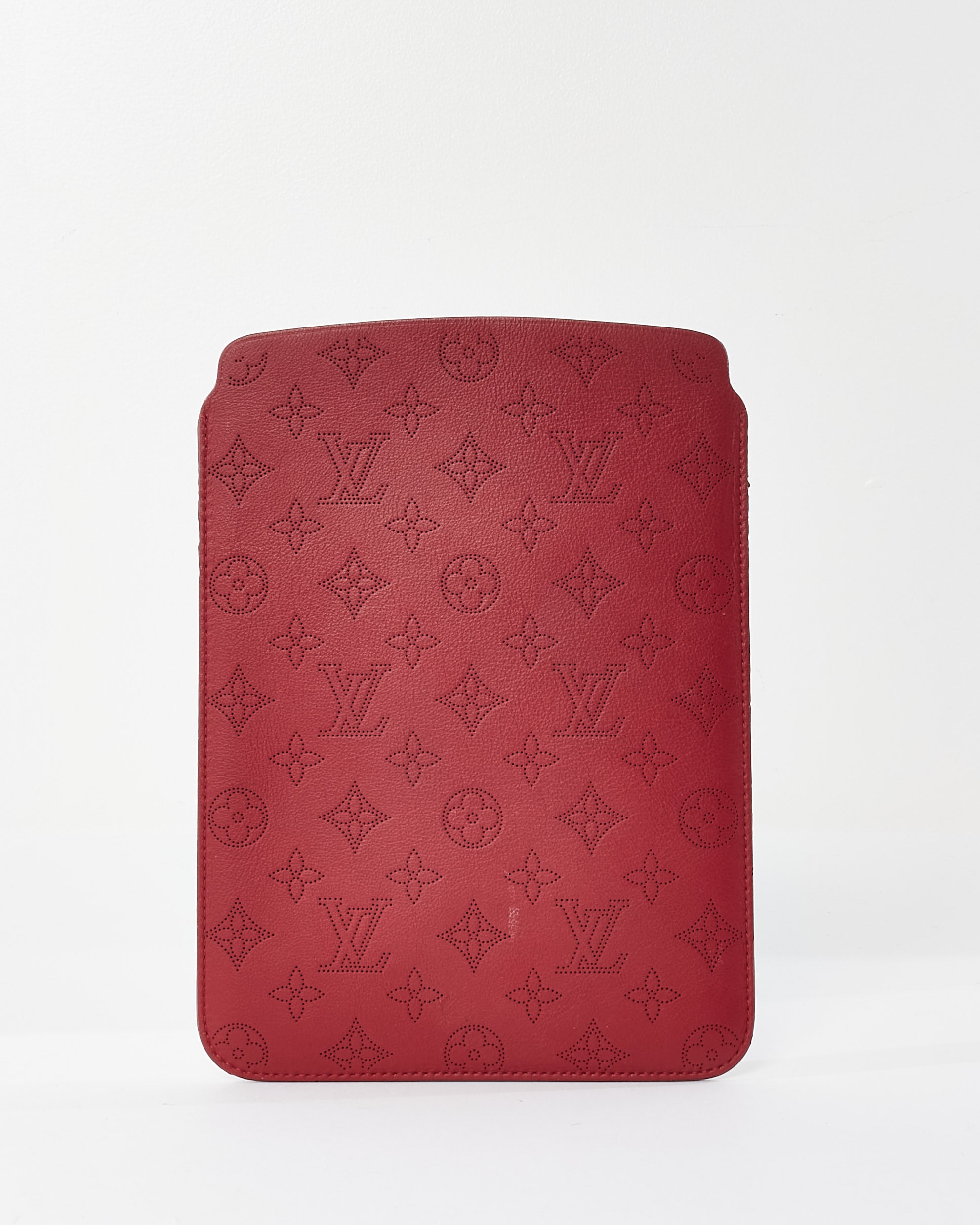 Buy Louis Vuitton Raspberry Red Monogram Mahina Leather iPad Buy Louis Vuitton Raspberry Red Monogram Mahina Leather iPad