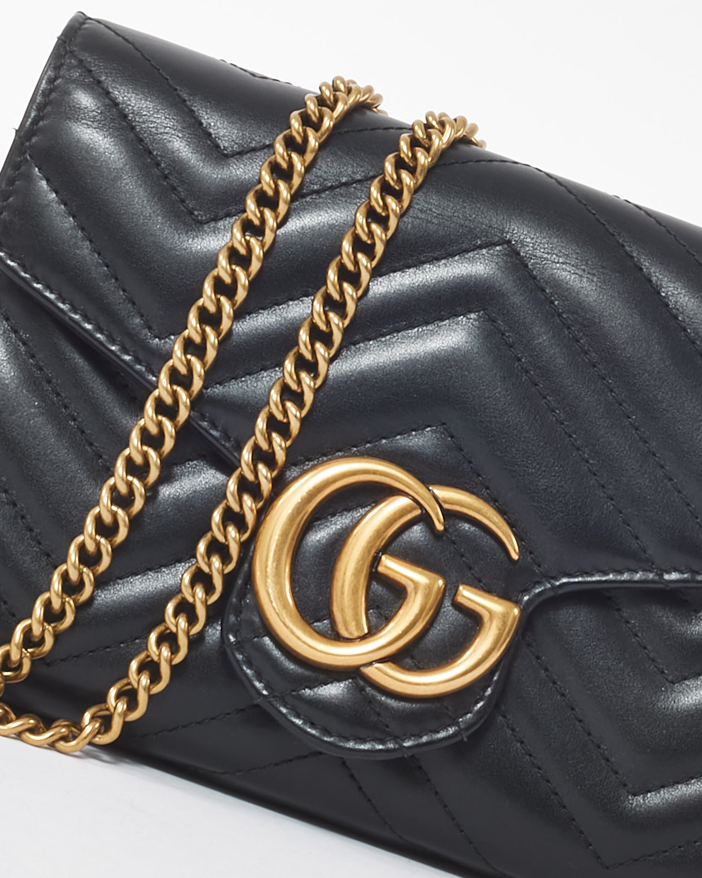 Gucci Black Matelassé Chevron Leather GG Marmont Wallet on Chain
