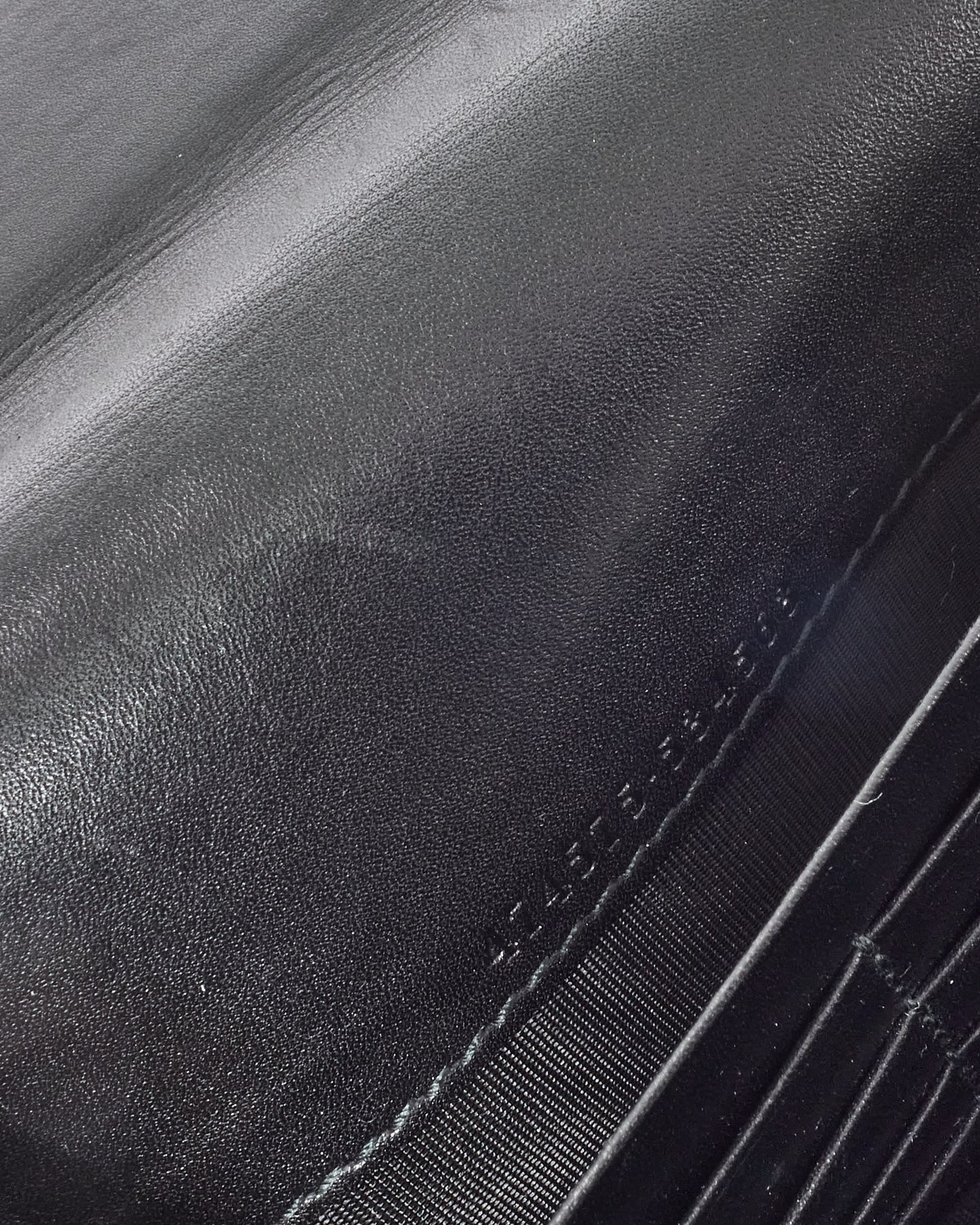 Gucci Black Matelassé Chevron Leather GG Marmont Wallet on Chain